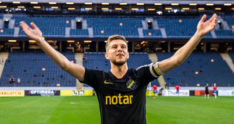 OFFICIELLT: Stannar i AIK