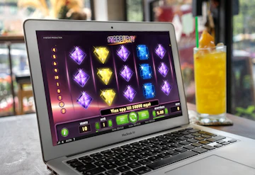 Casumo Casino Starburst Spelautomat