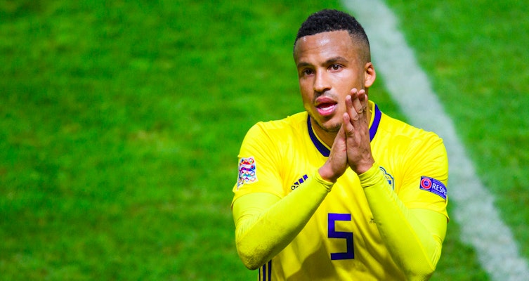Martin Olsson uppges aktuell för engelsk klubb