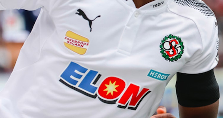 ÖSK testar landslagsmeriterad mittfältare