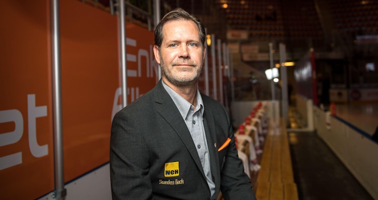 Karlskronas sportchef tar ett steg tillbaka