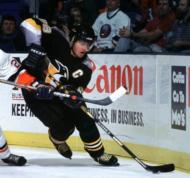 1 E8 EAB51 F710 4 D9 B A6 F5 D46321 C9 C3 D4