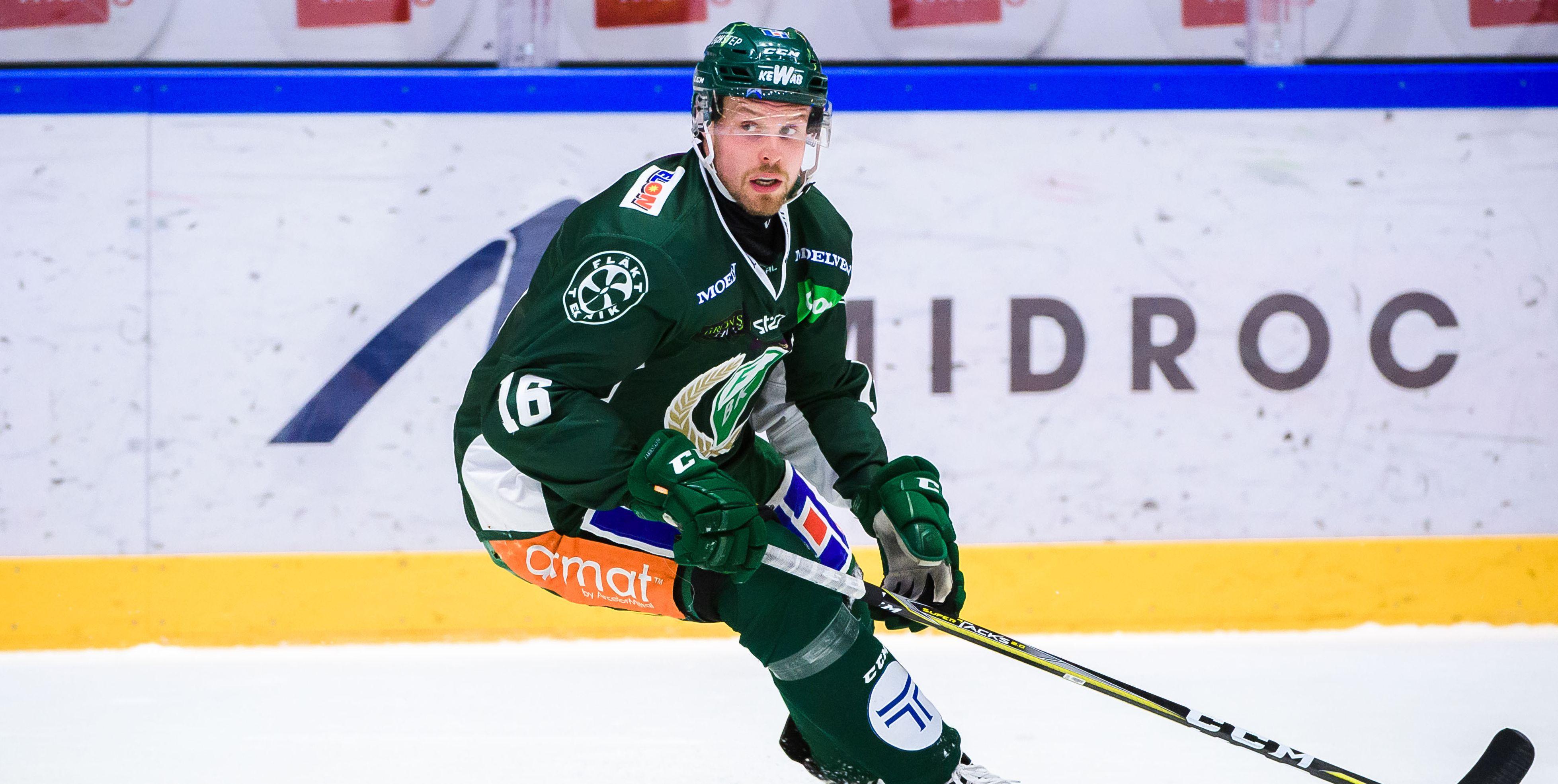 Den Tre Kronor-meriterade forwarden förstärker SHL-laget