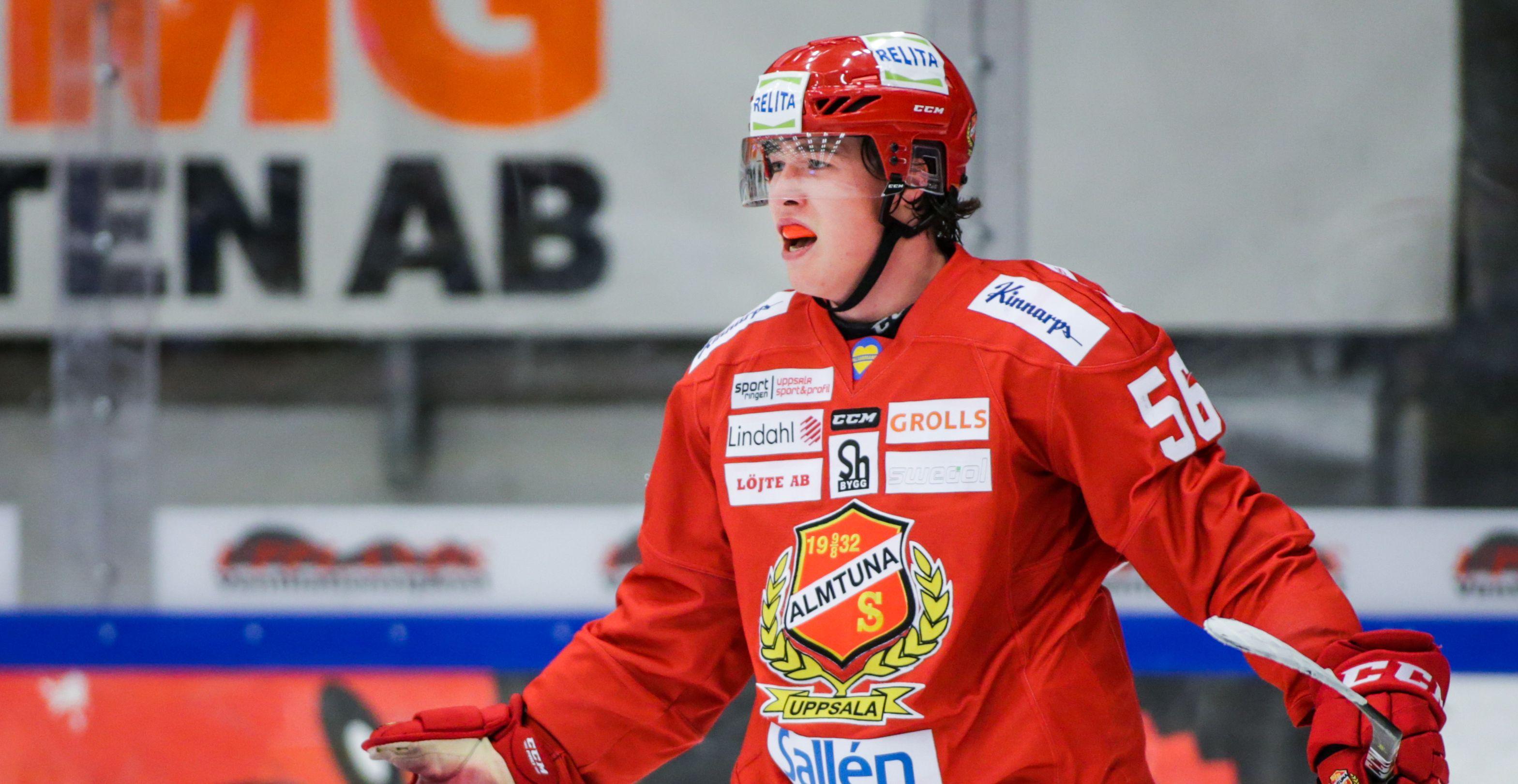 Almtuna-forwarden blir kvar i HockeyAllsvenskan