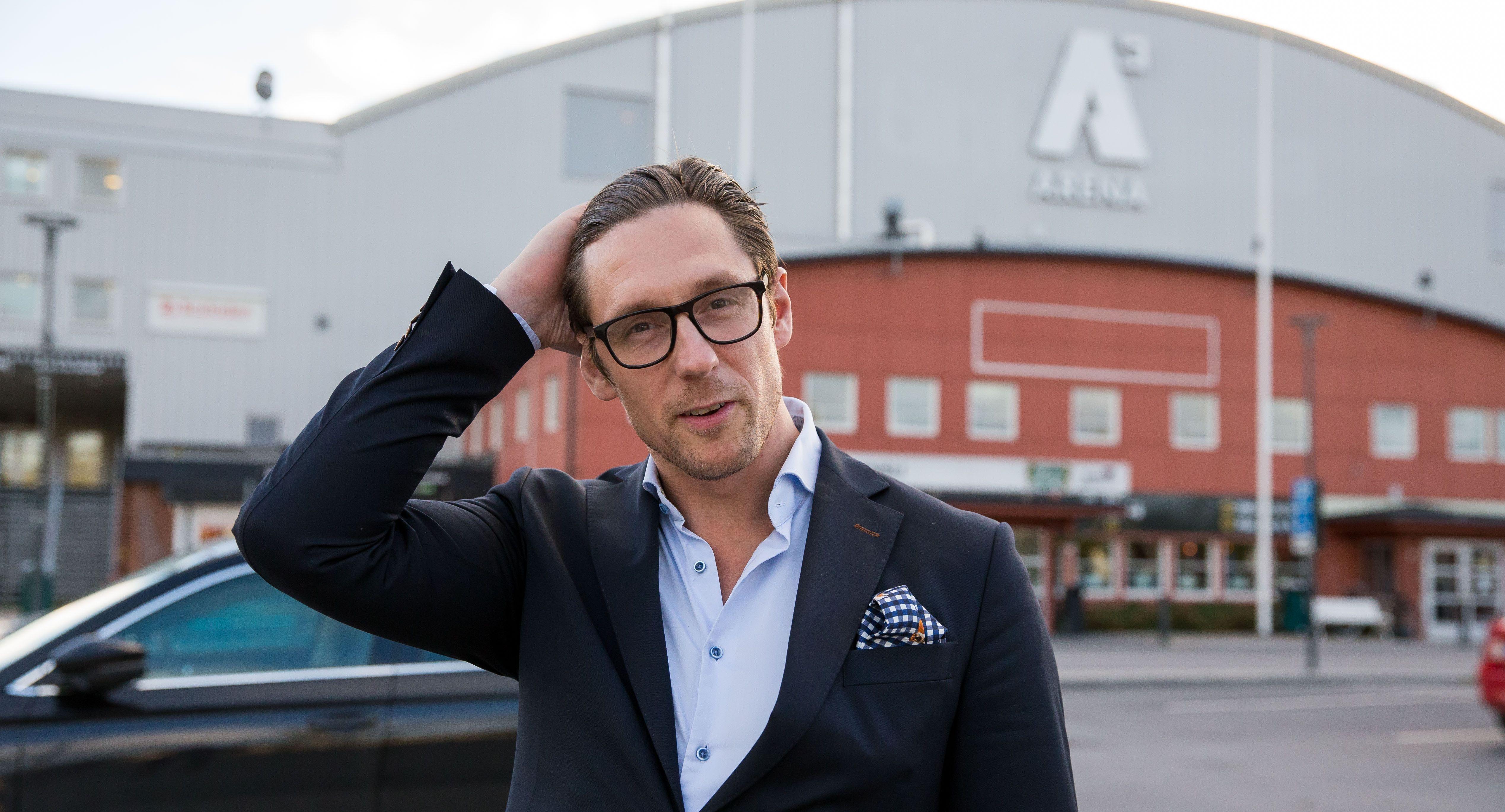 Sportchefen har skrivit ett treårskontrakt med den allsvenska klubben