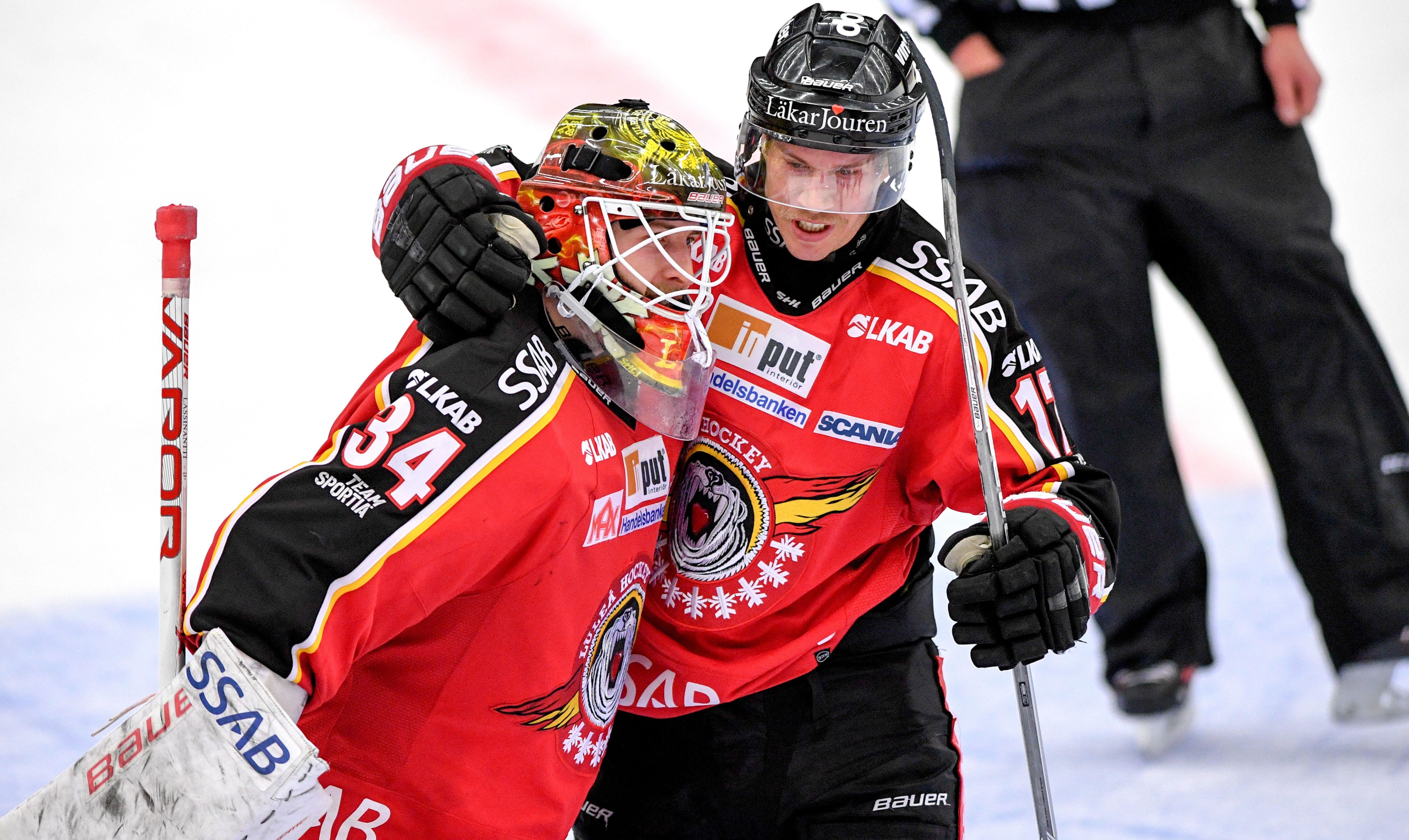 Andreas Falk blir kvar i SHL