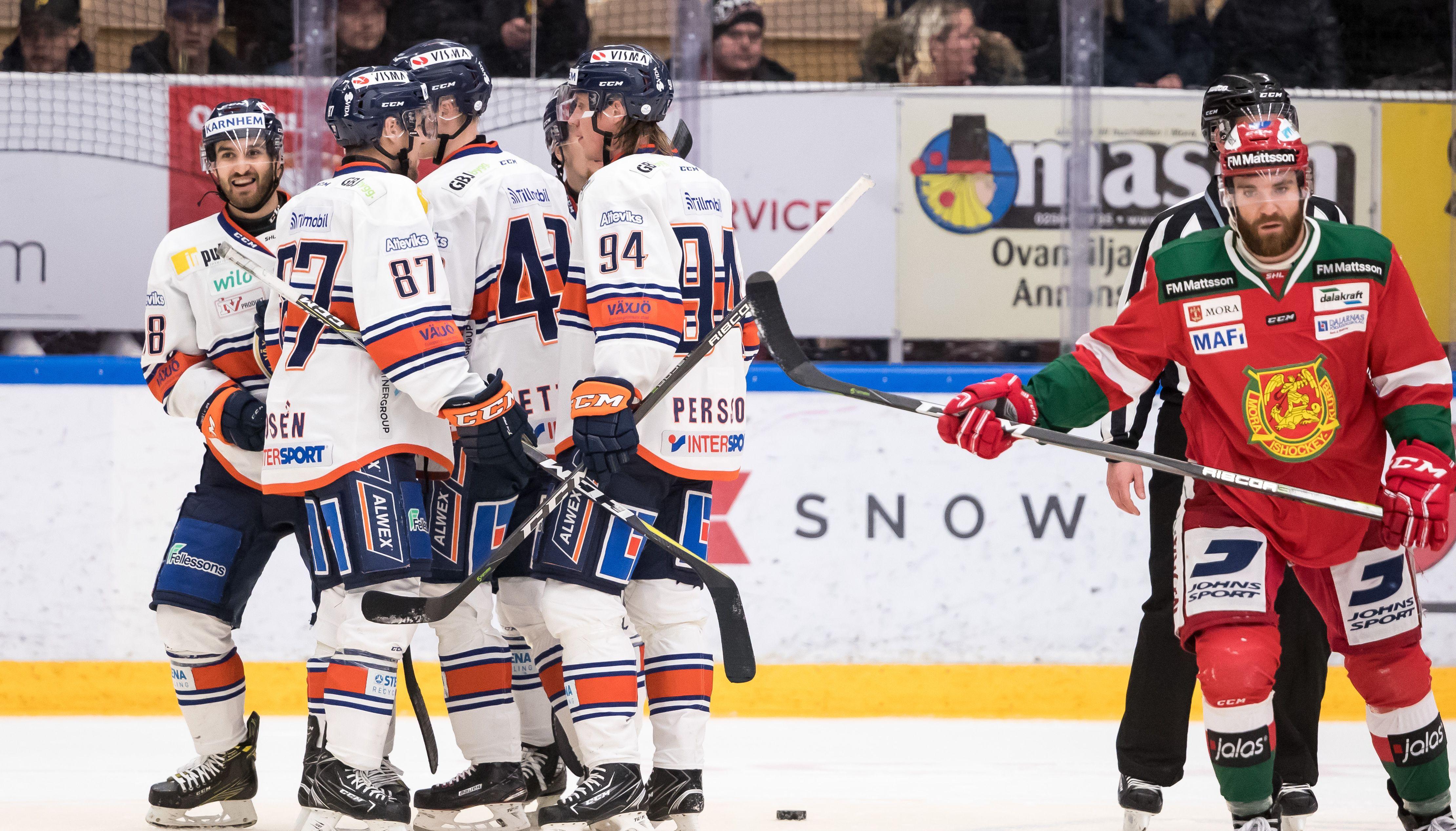 Växjö-snajpern hyllar Elias Pettersson och Robert Rosén