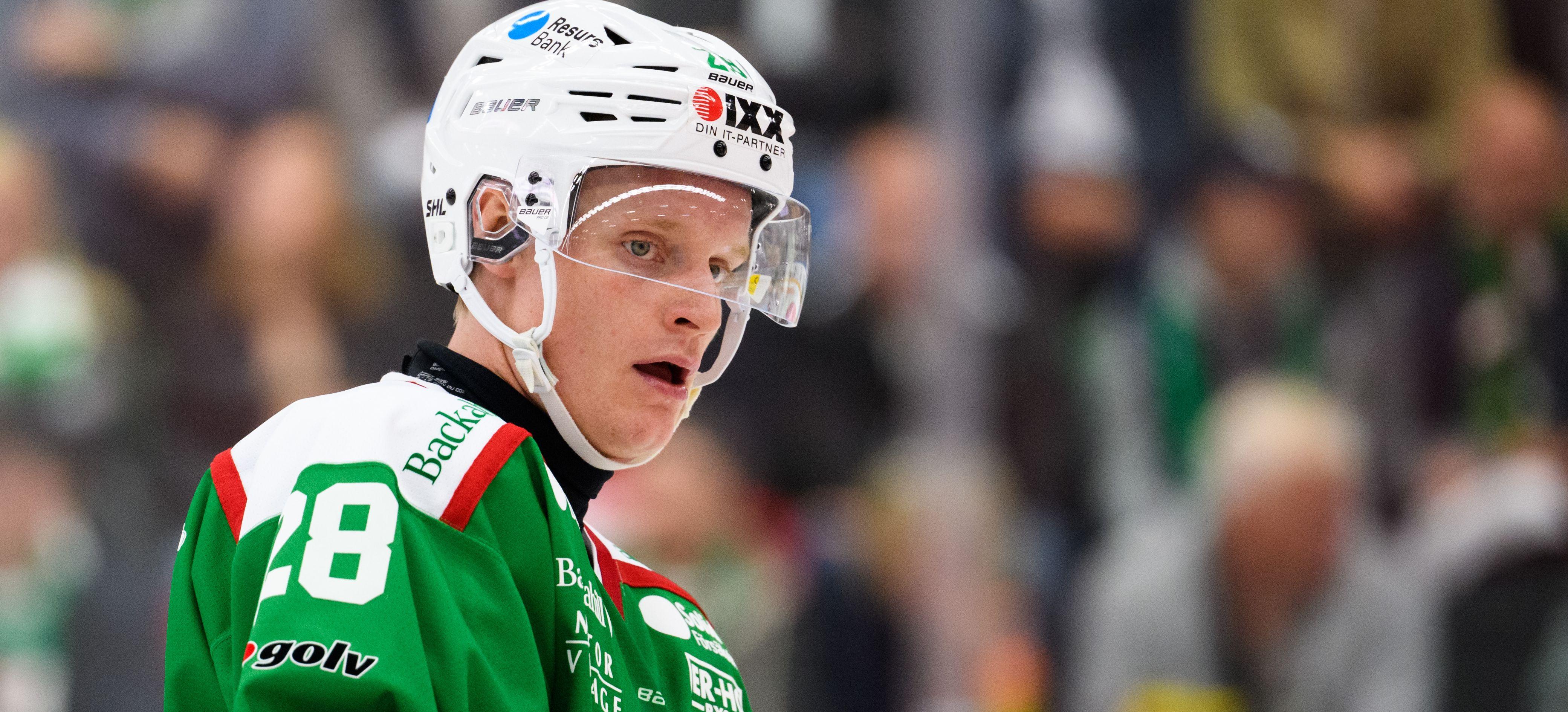 Centern förlänger kontraktet med SHL-klubben