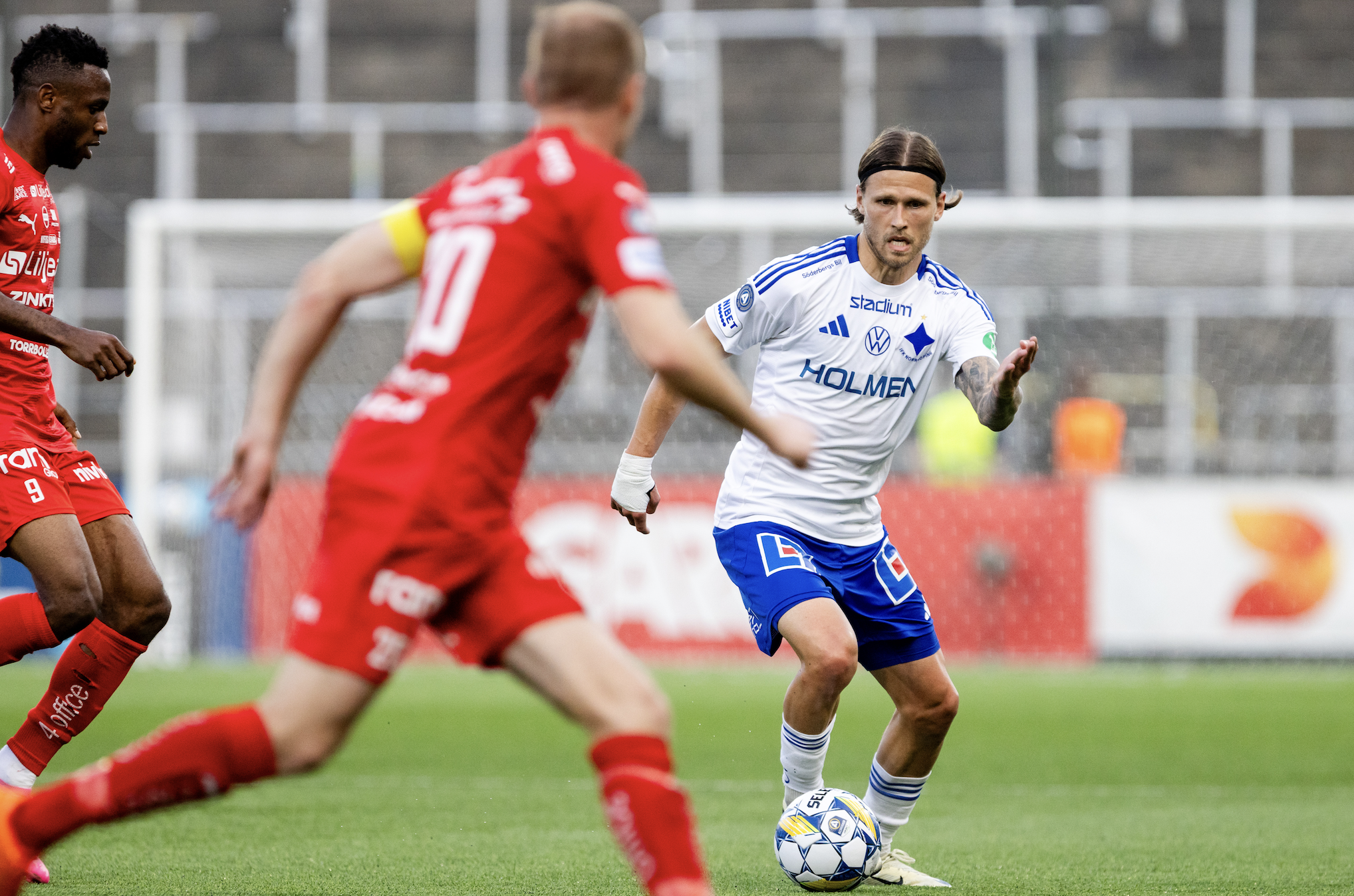 Intresse på Arnór Traustason