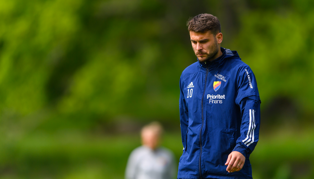 Astrit Ajdarevic tar time out från fotbollen