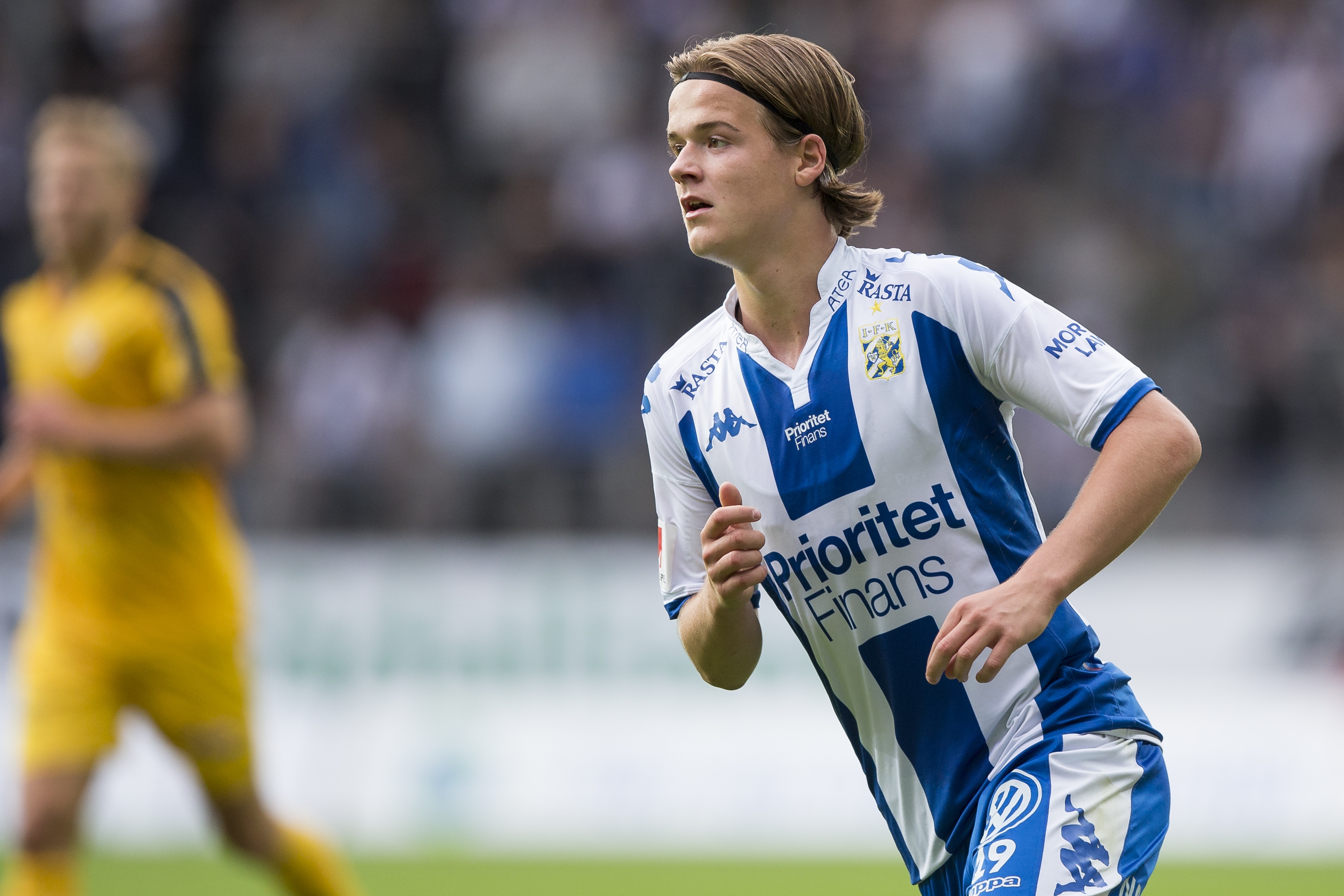 Förlänger med Blåvitt: "Känns grymt bra"