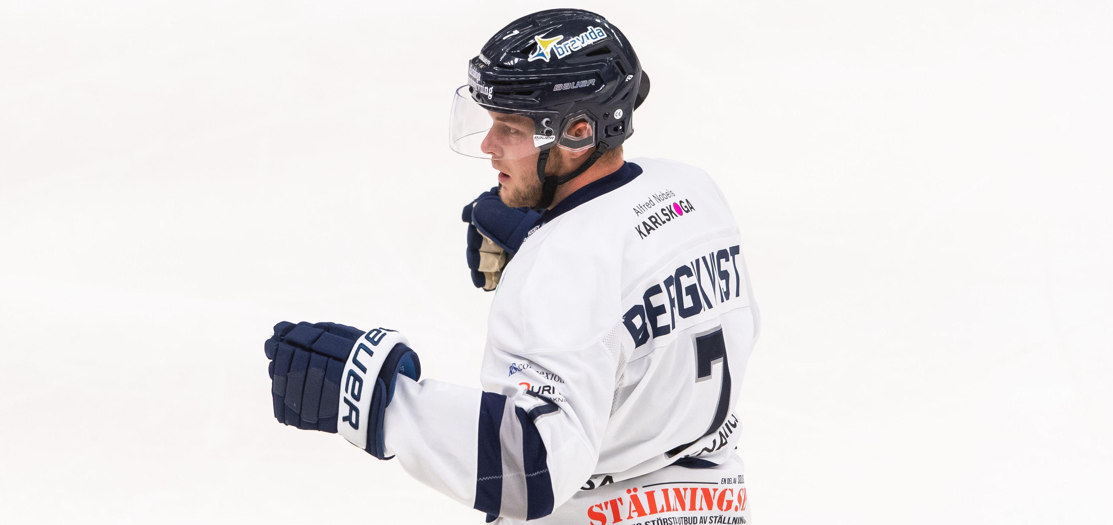 Backen avstängd i fem matcher