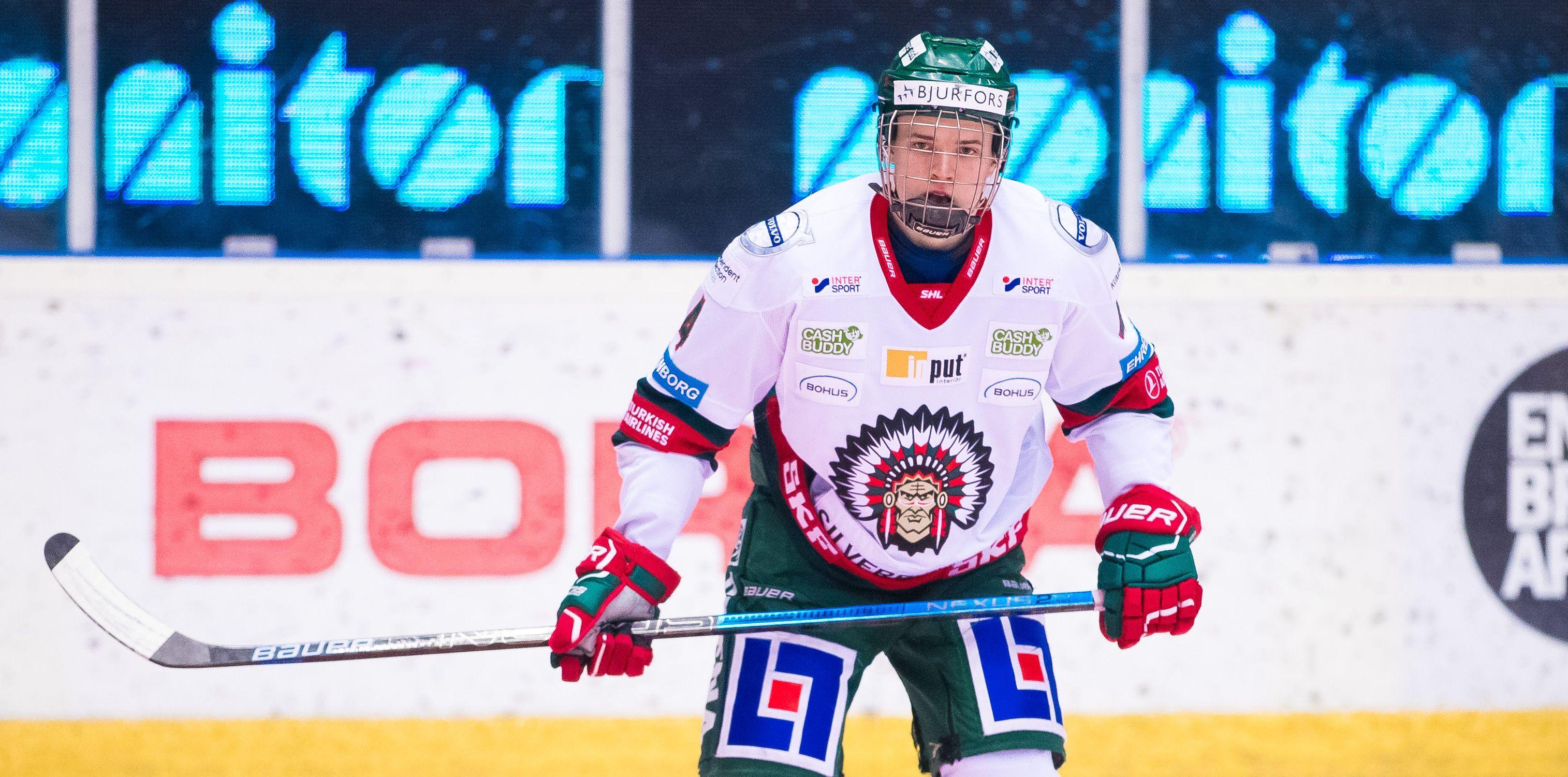 Den juniorlandslagsmeriterade backen återvänder till SHL