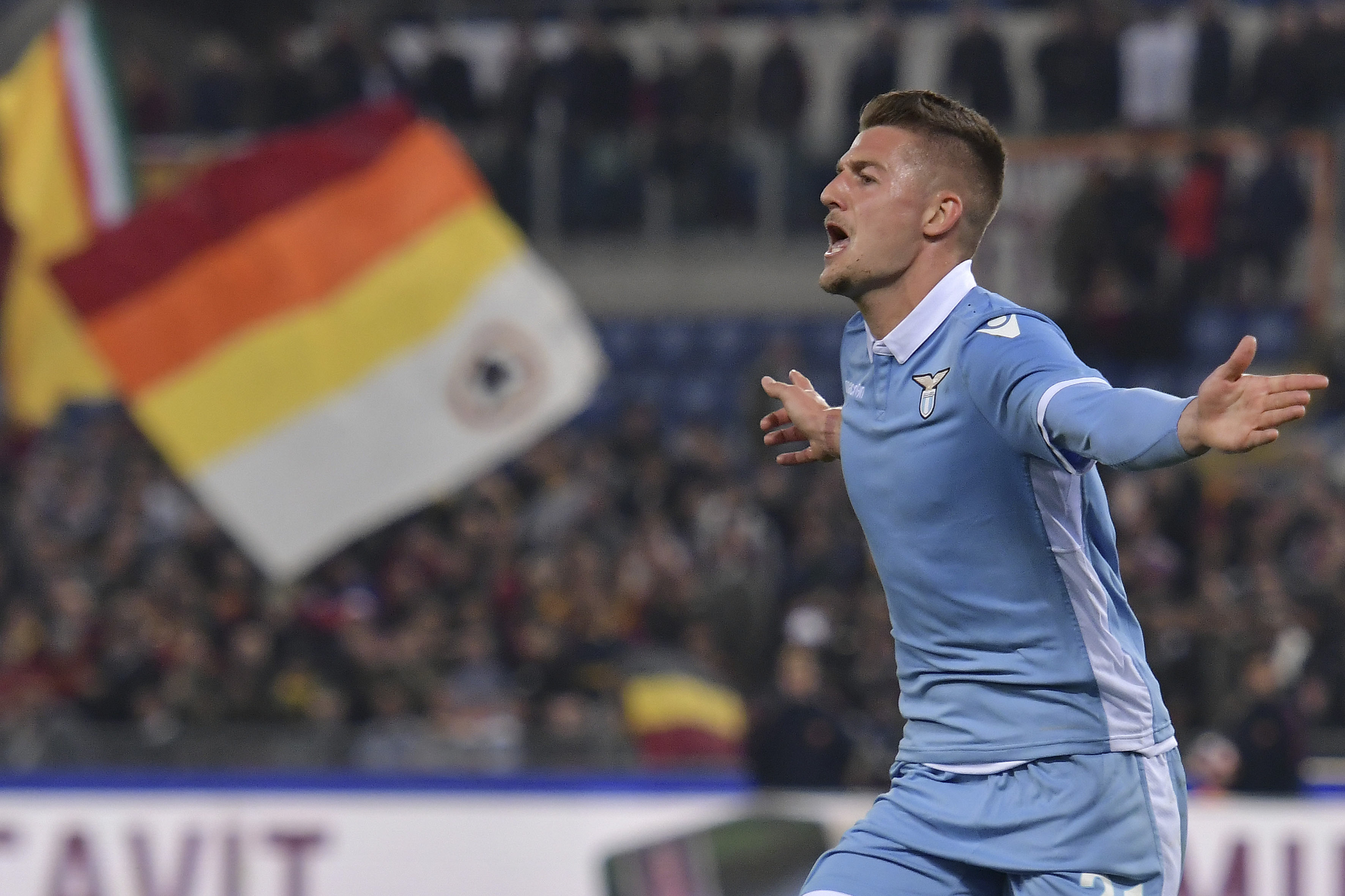 Milinković-Savić - Lazios sergeant siktar mot toppen