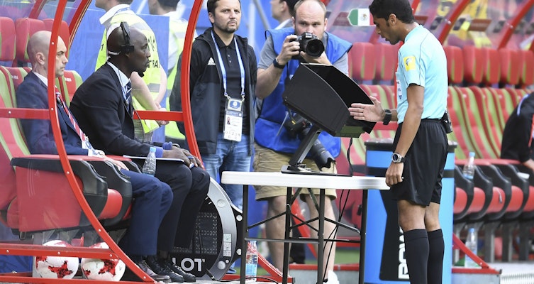 Confederations Cup ett misslyckat test för VAR