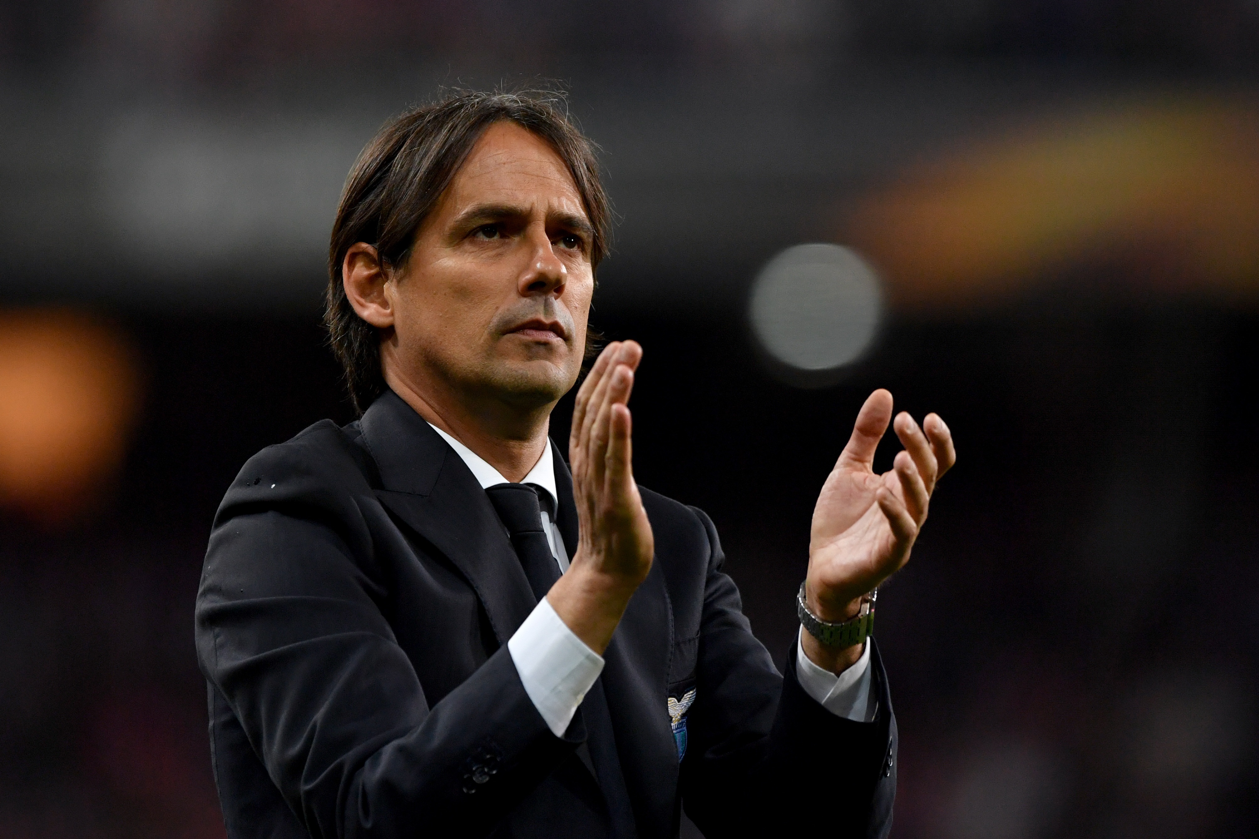 Simone kliver ur “Pippos” skugga