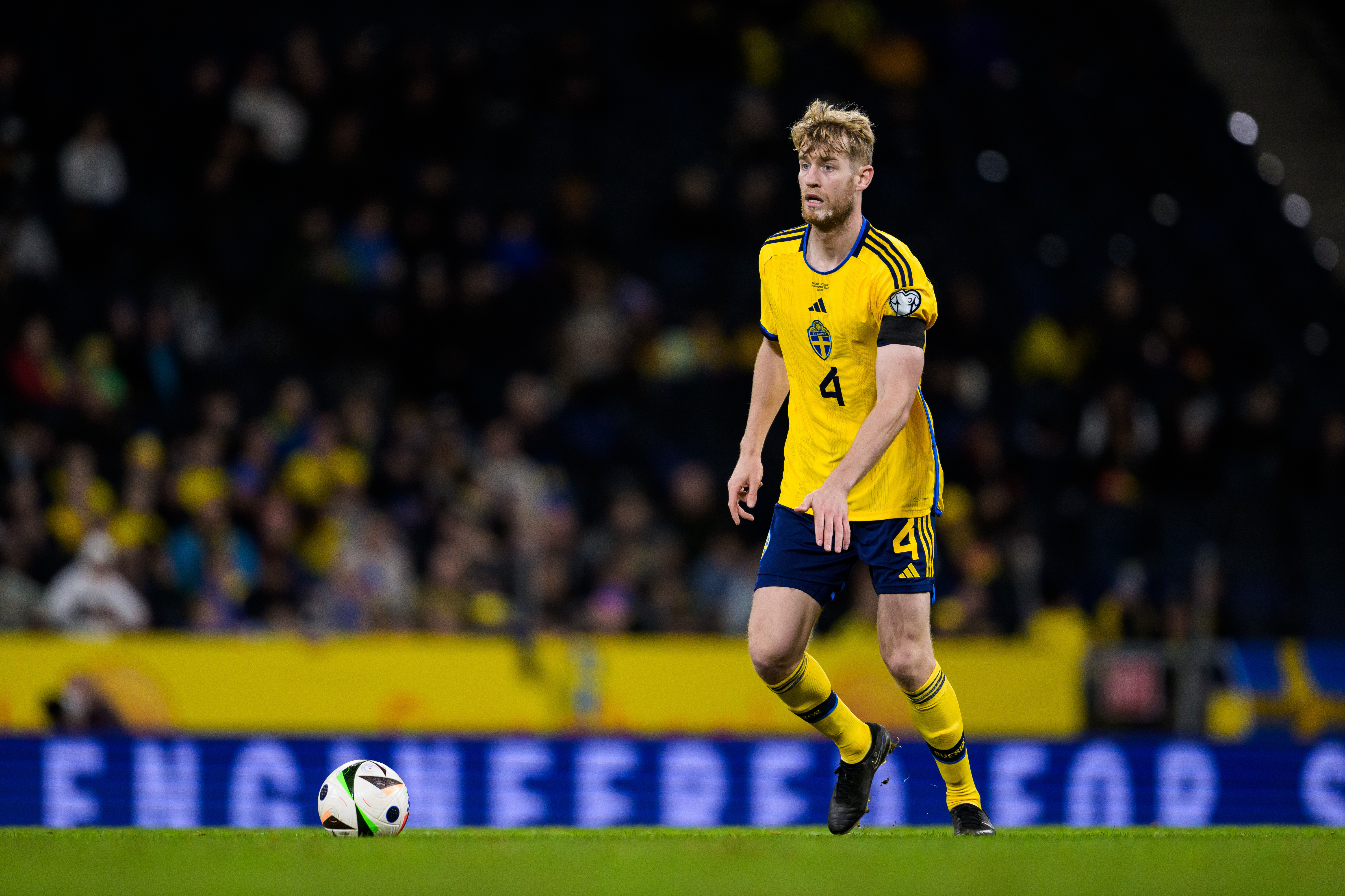 BK Häcken lånar in Filip Helander