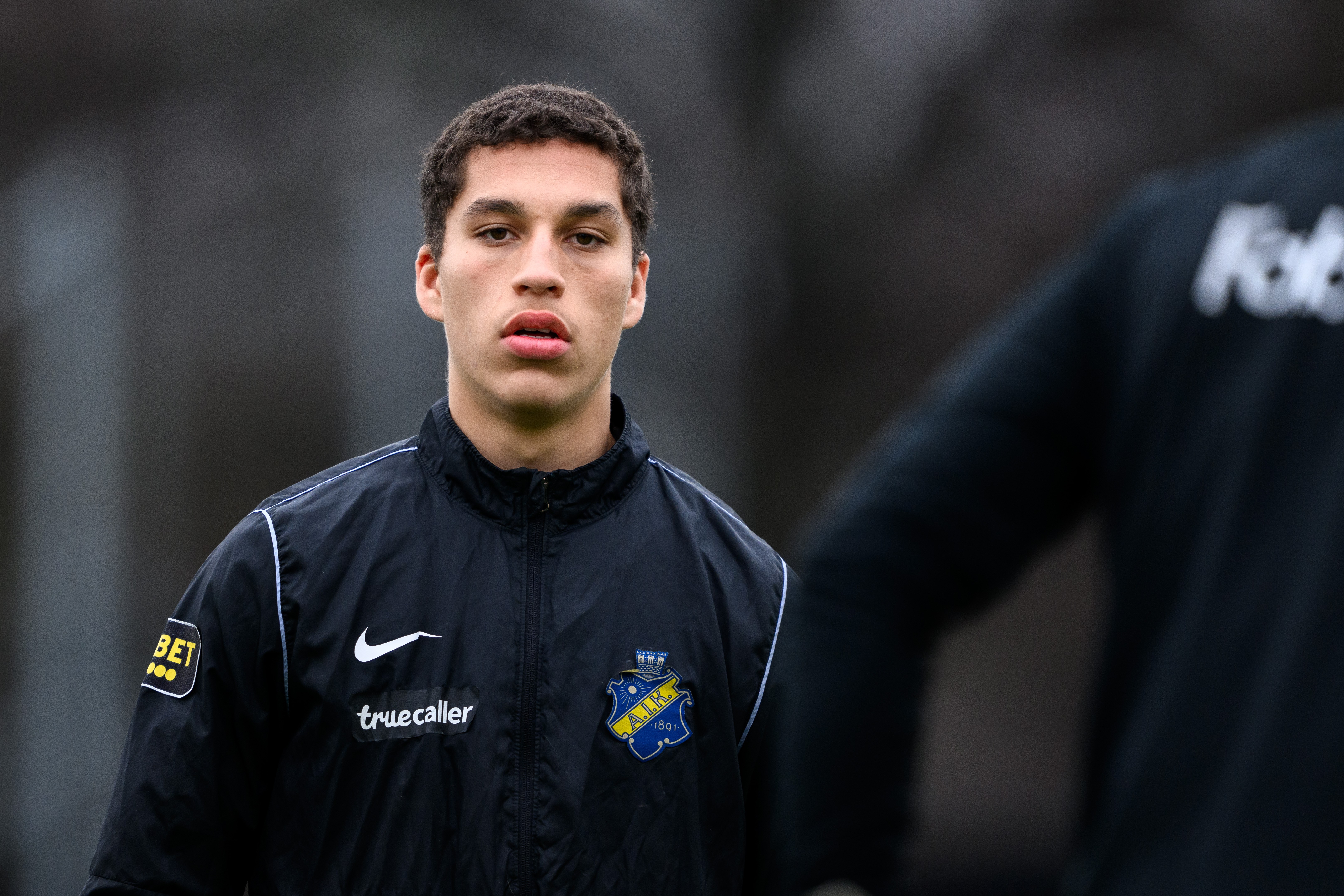 Officiellt: Bonde lämnar AIK