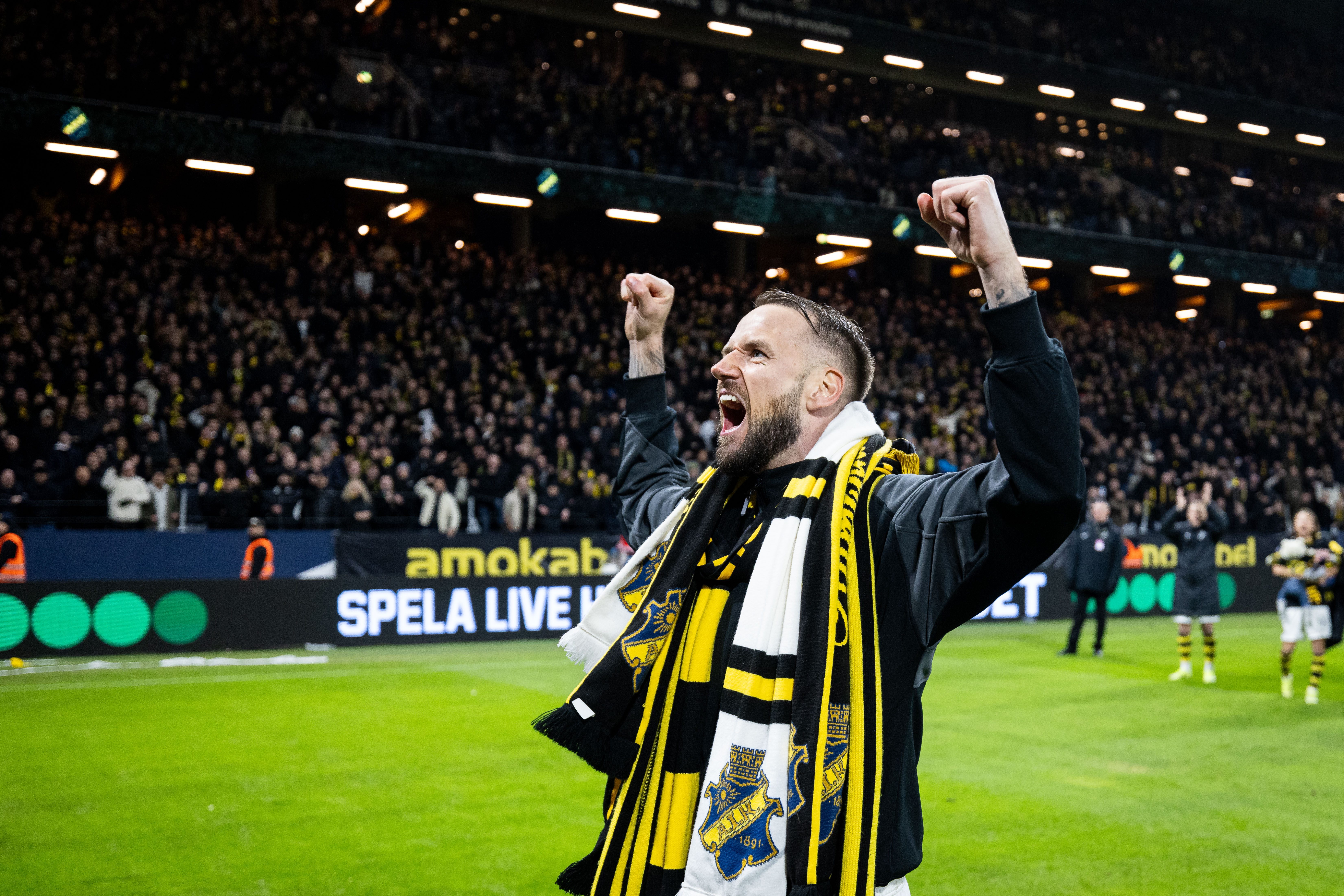 Milosevic på väg till England