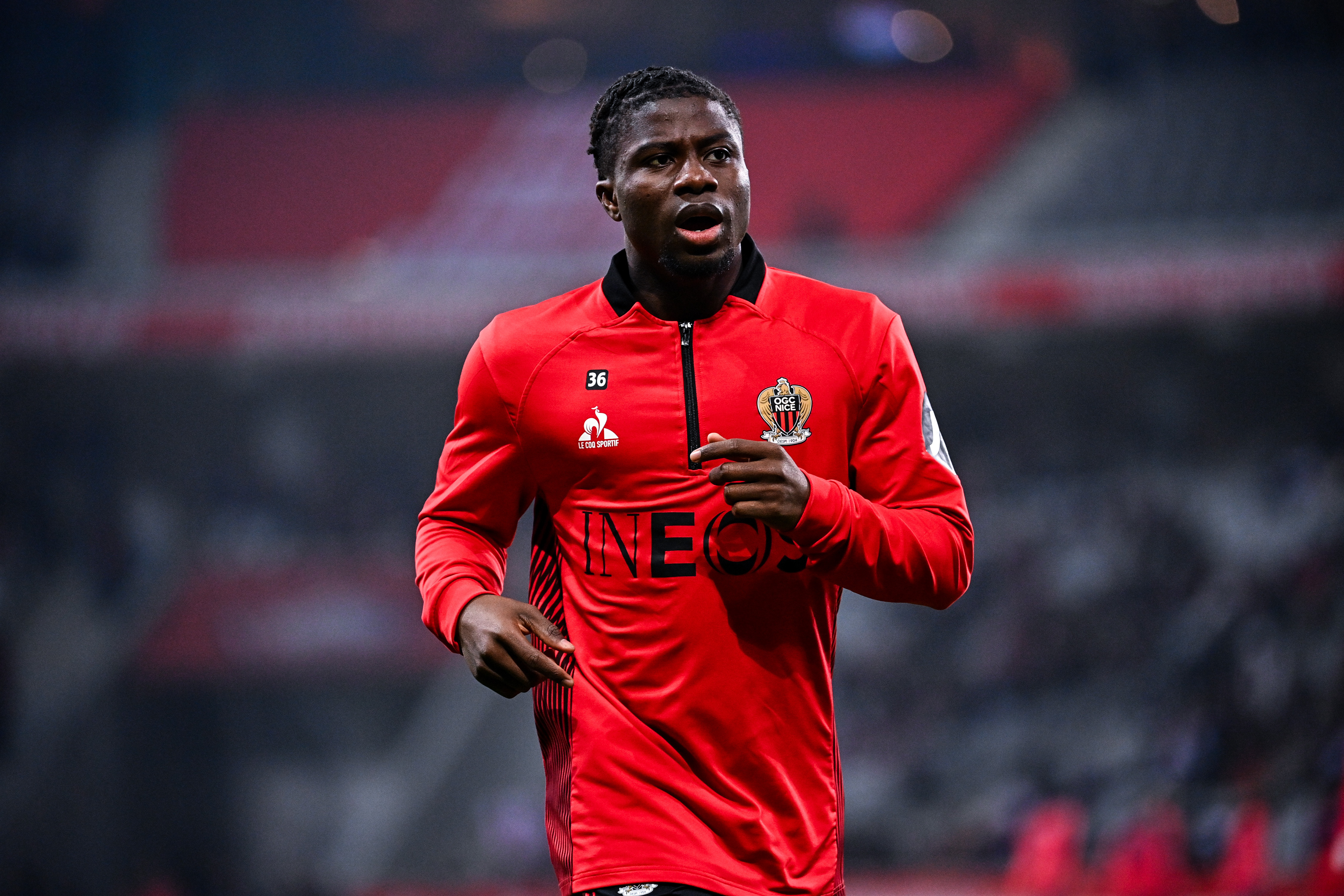 BP lånar in mittfältare från Nice