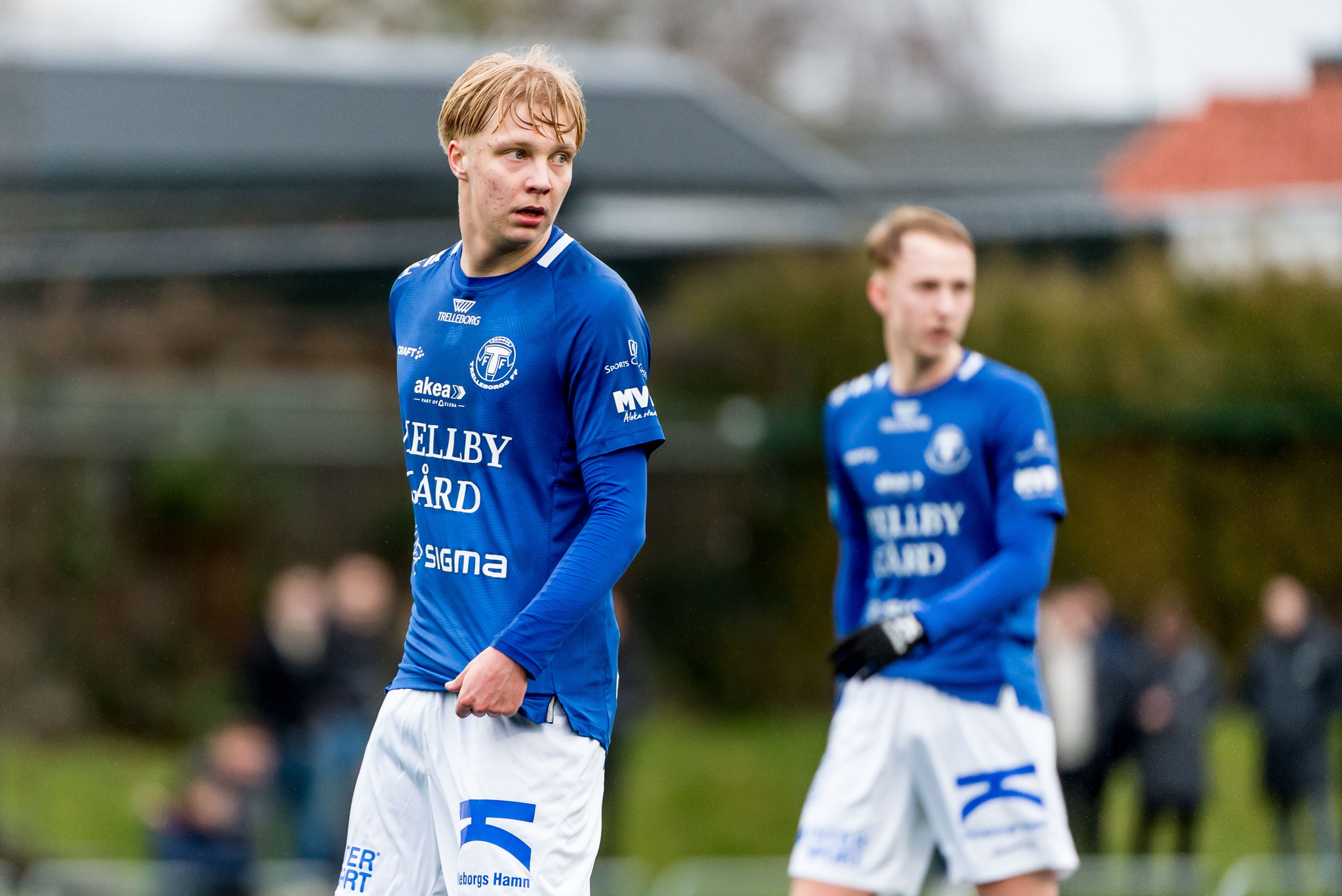 Elfsborg nära mittfältsförstärkning