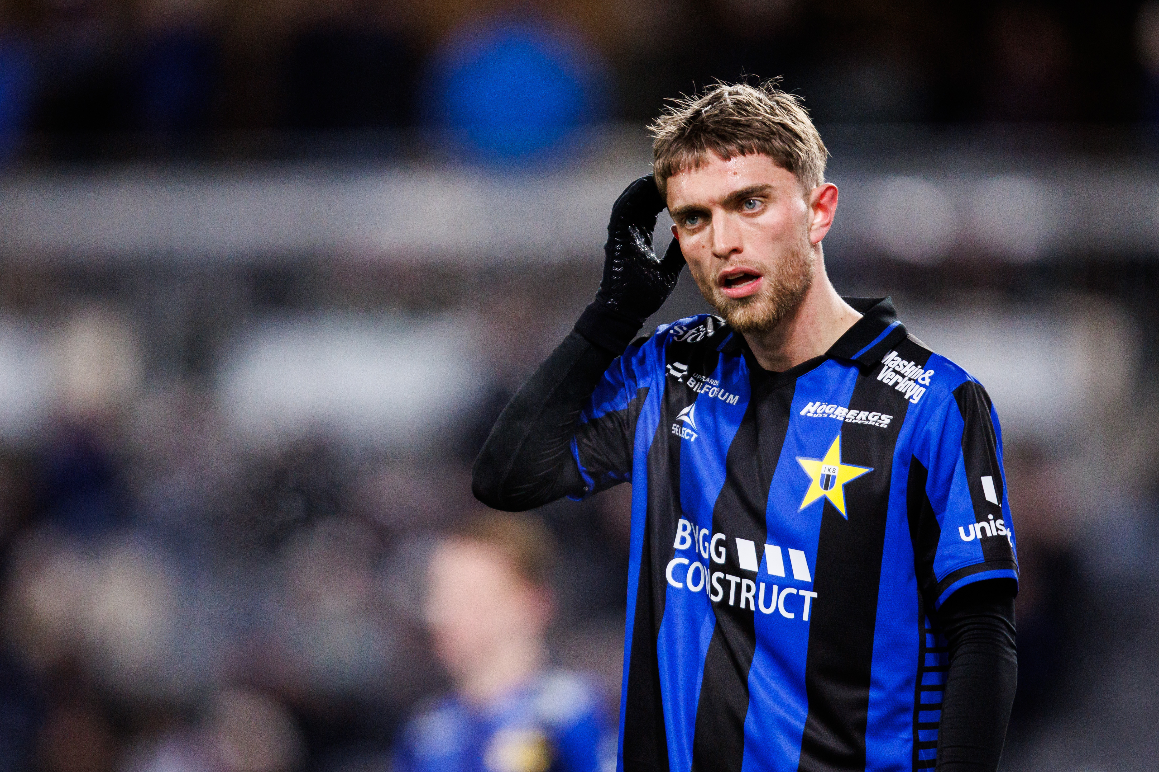 Klart: Ingen återkomst till topplaget för mittfältaren