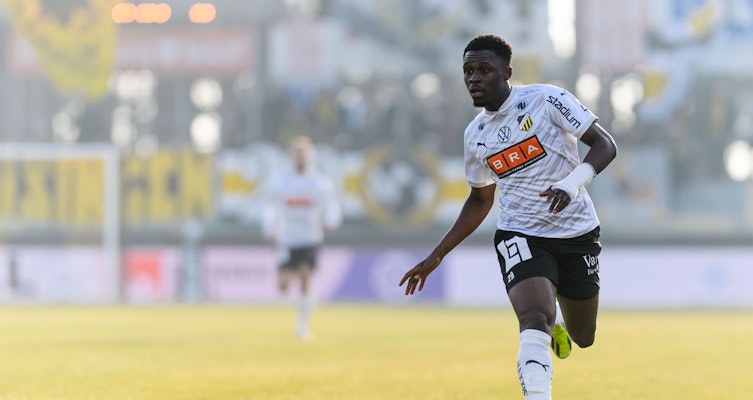 Inoussa närmar sig flytt till Swansea