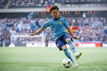 BB250329 JN144