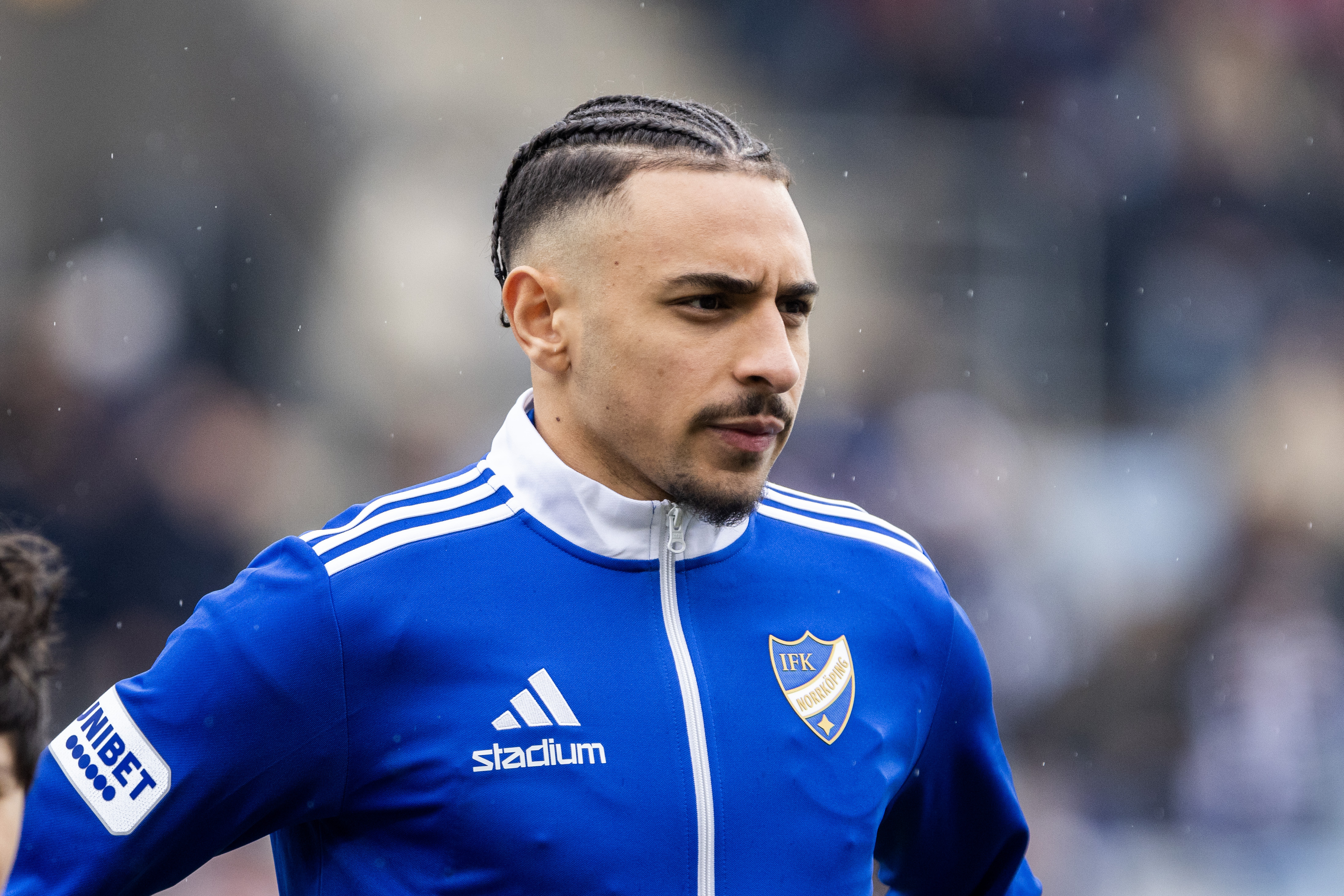 Norrköping erbjuder talang nytt avtal