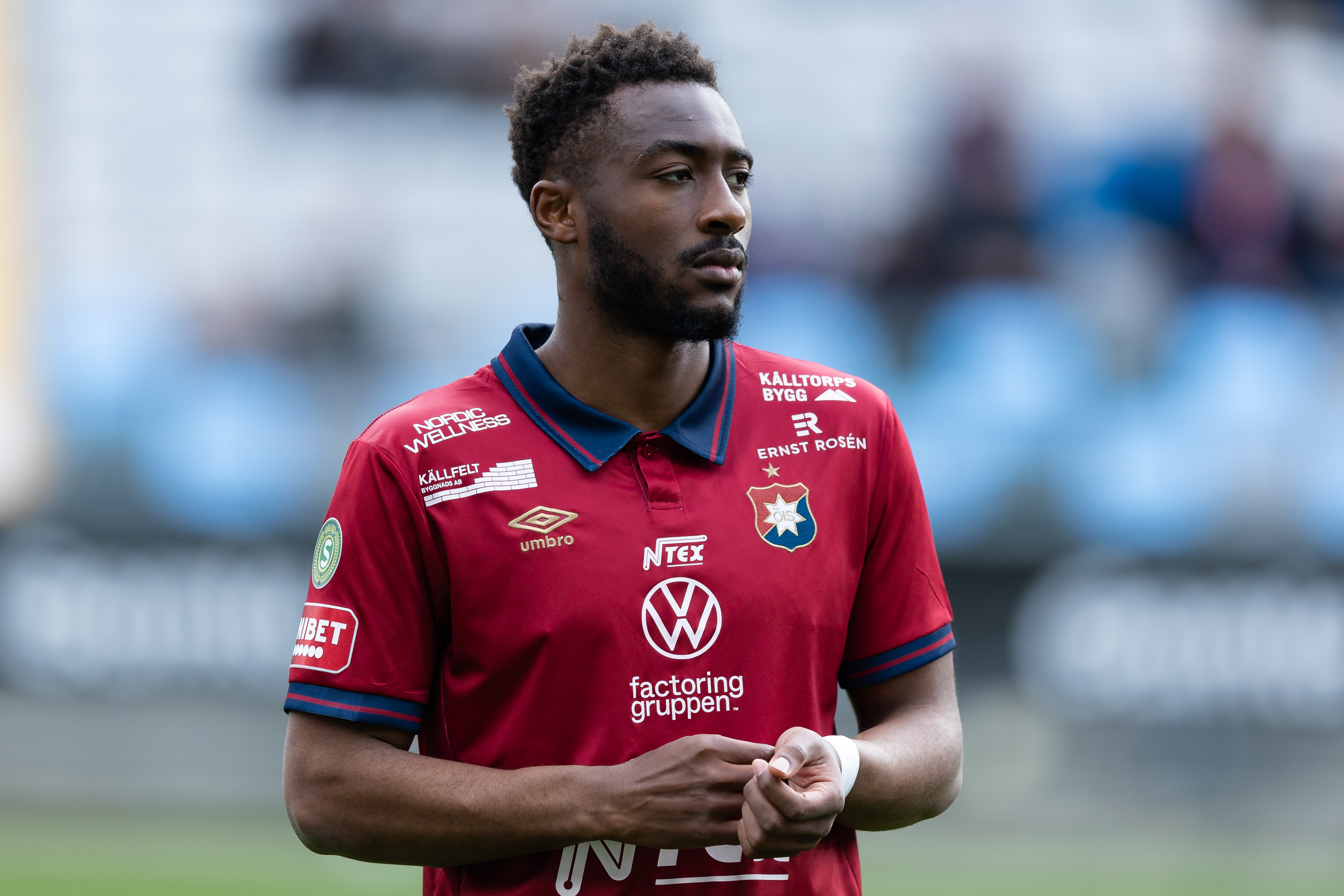 Uppgifter: Mittbacken återvänder till svensk fotboll