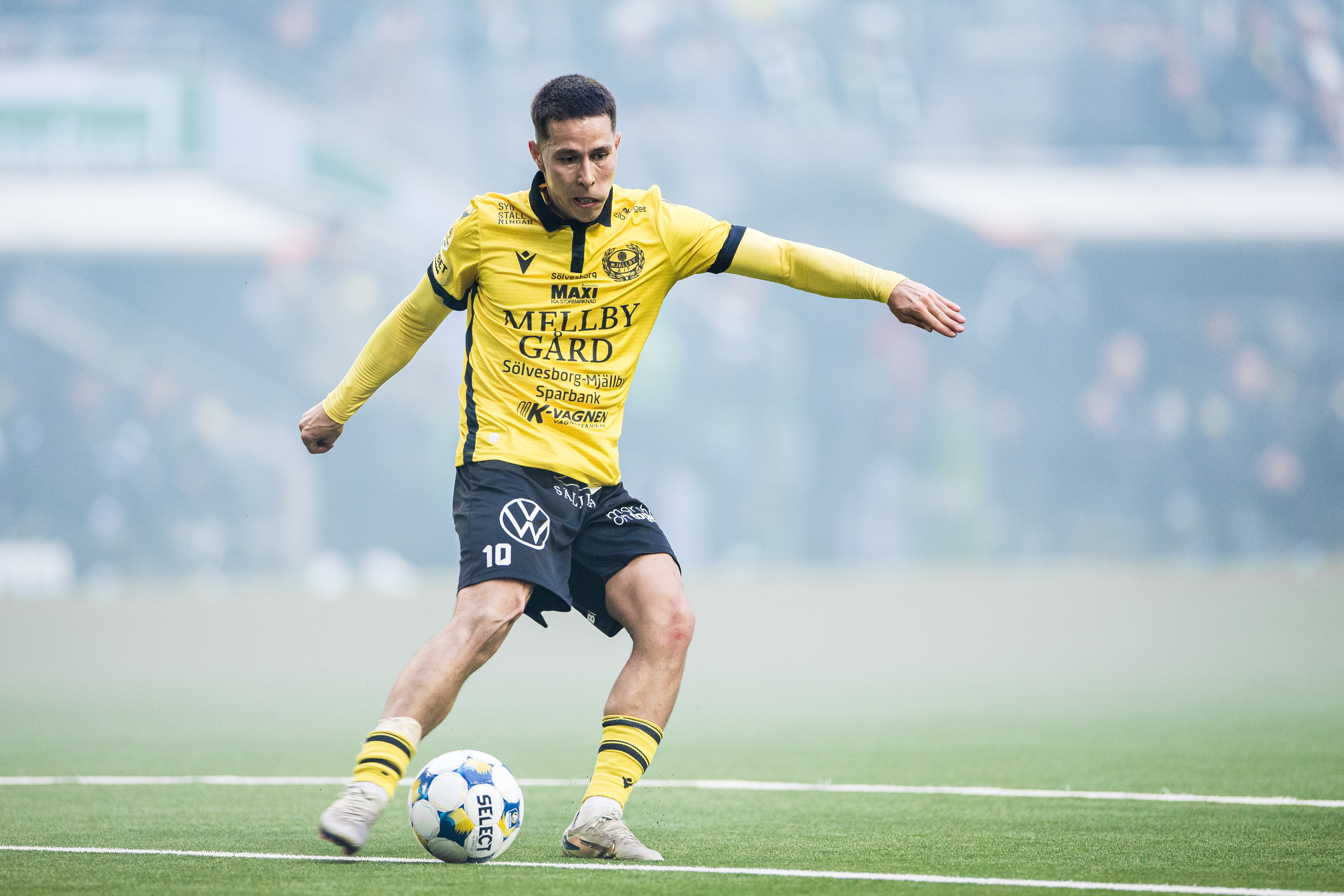 Hammarby ger inte upp Röjkjaer