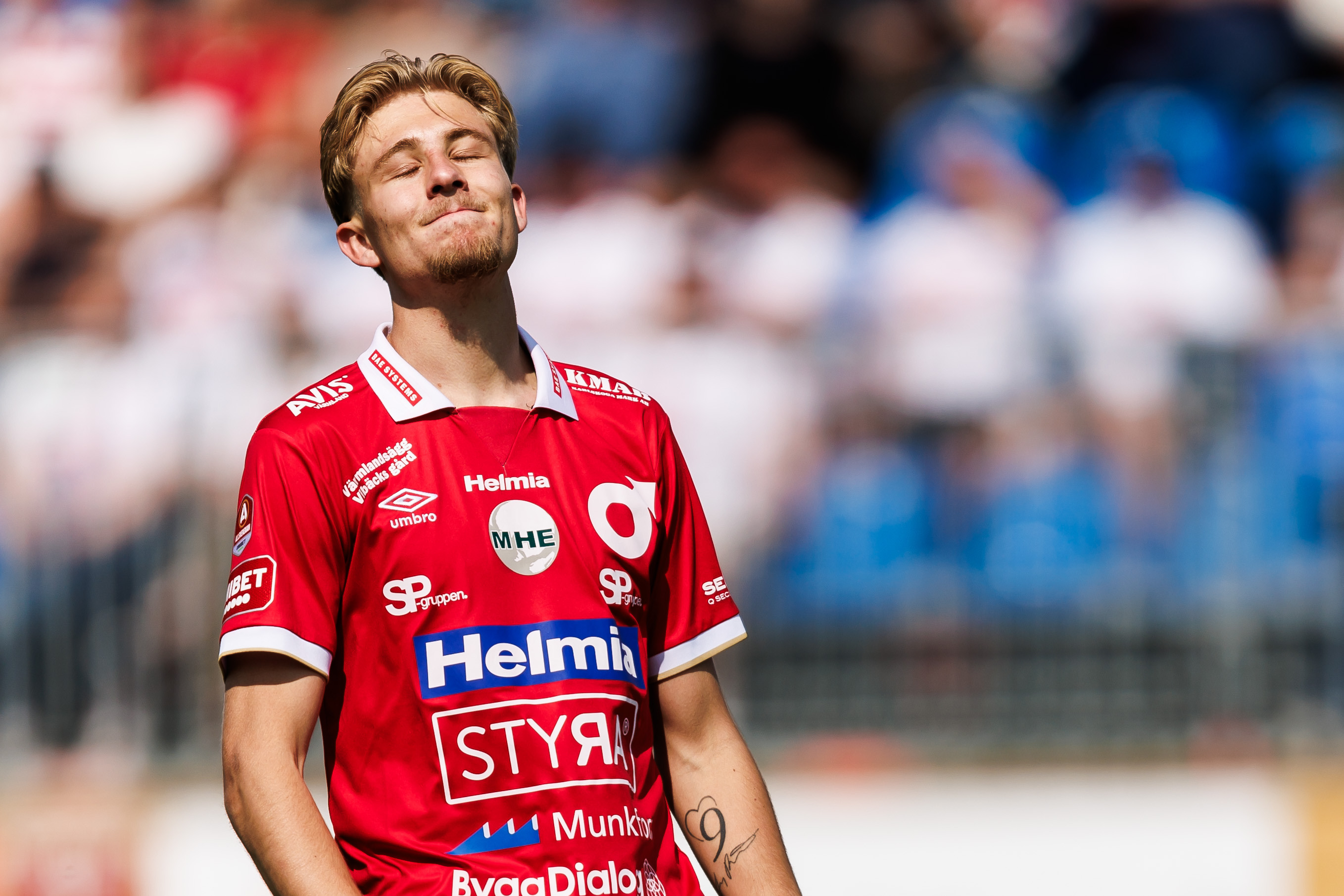 Elias Pihlström lämnar Degerfors