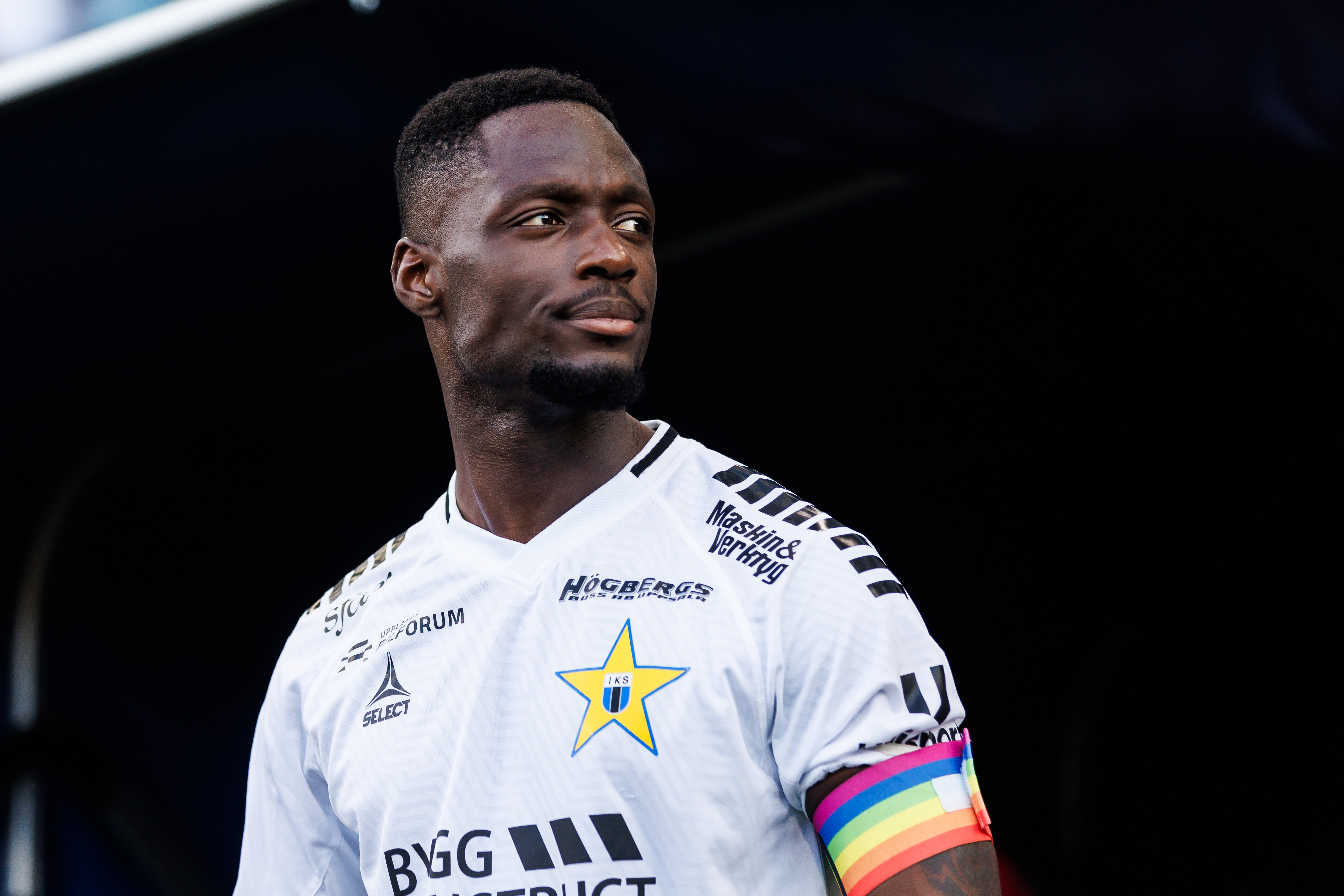 Diawara till Afrikanska Mästerskapet