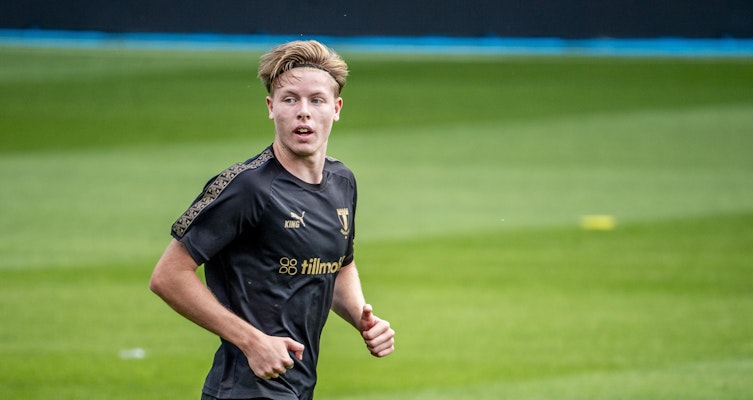 Sheffield United värvar Nils Zätterström