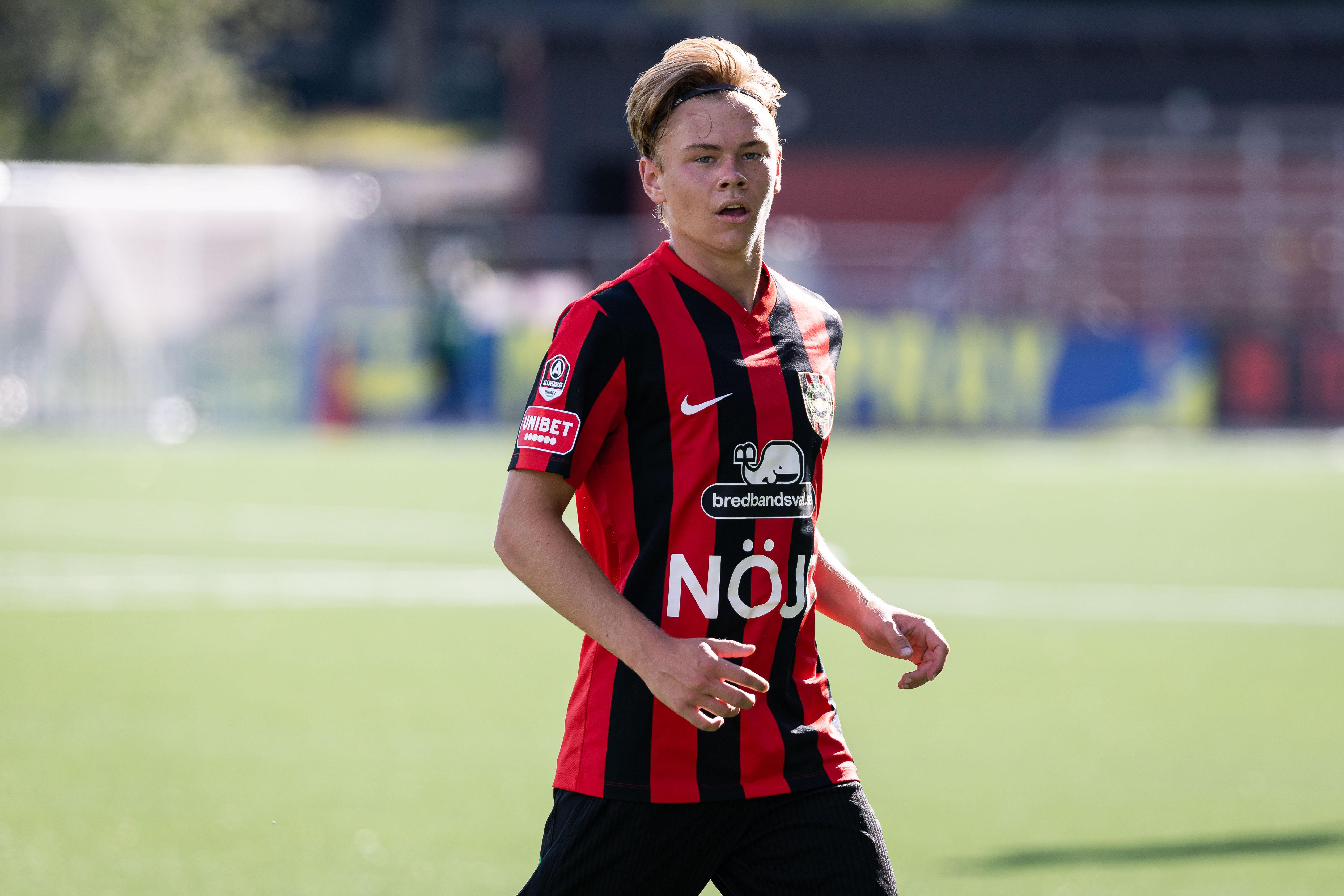 Officiellt: Mittfältaren går till allsvensk konkurrent