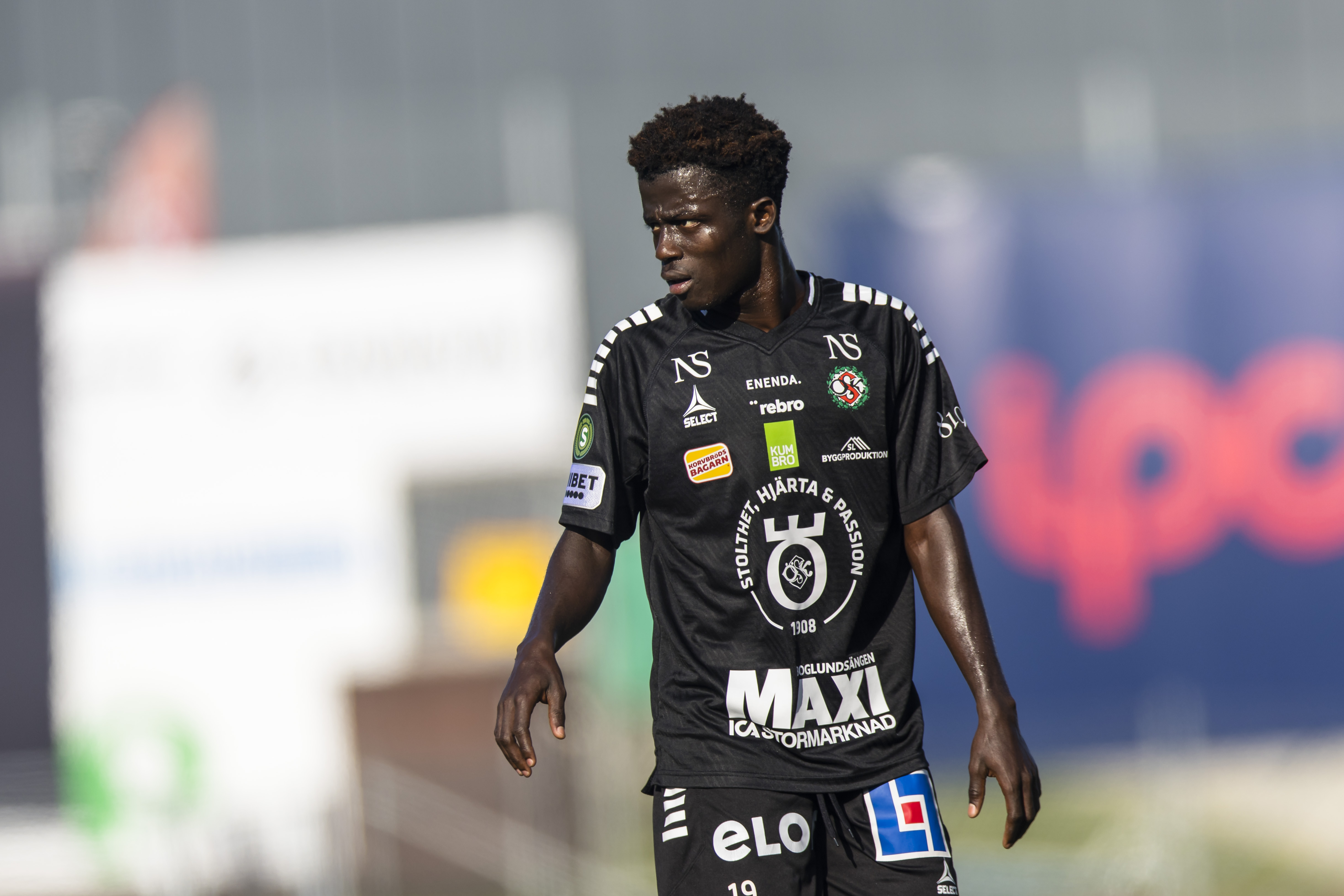 Gais värvar Blessing Asumang Dankwah