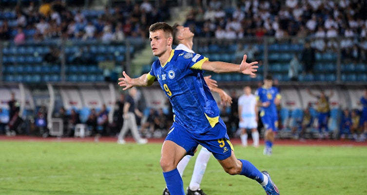 Uppgifter: AIK på jakt efter Segunda-anfallare