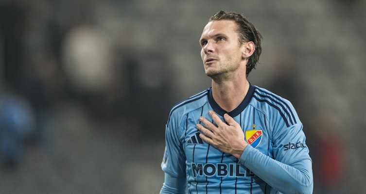 Albin Ekdal lägger av