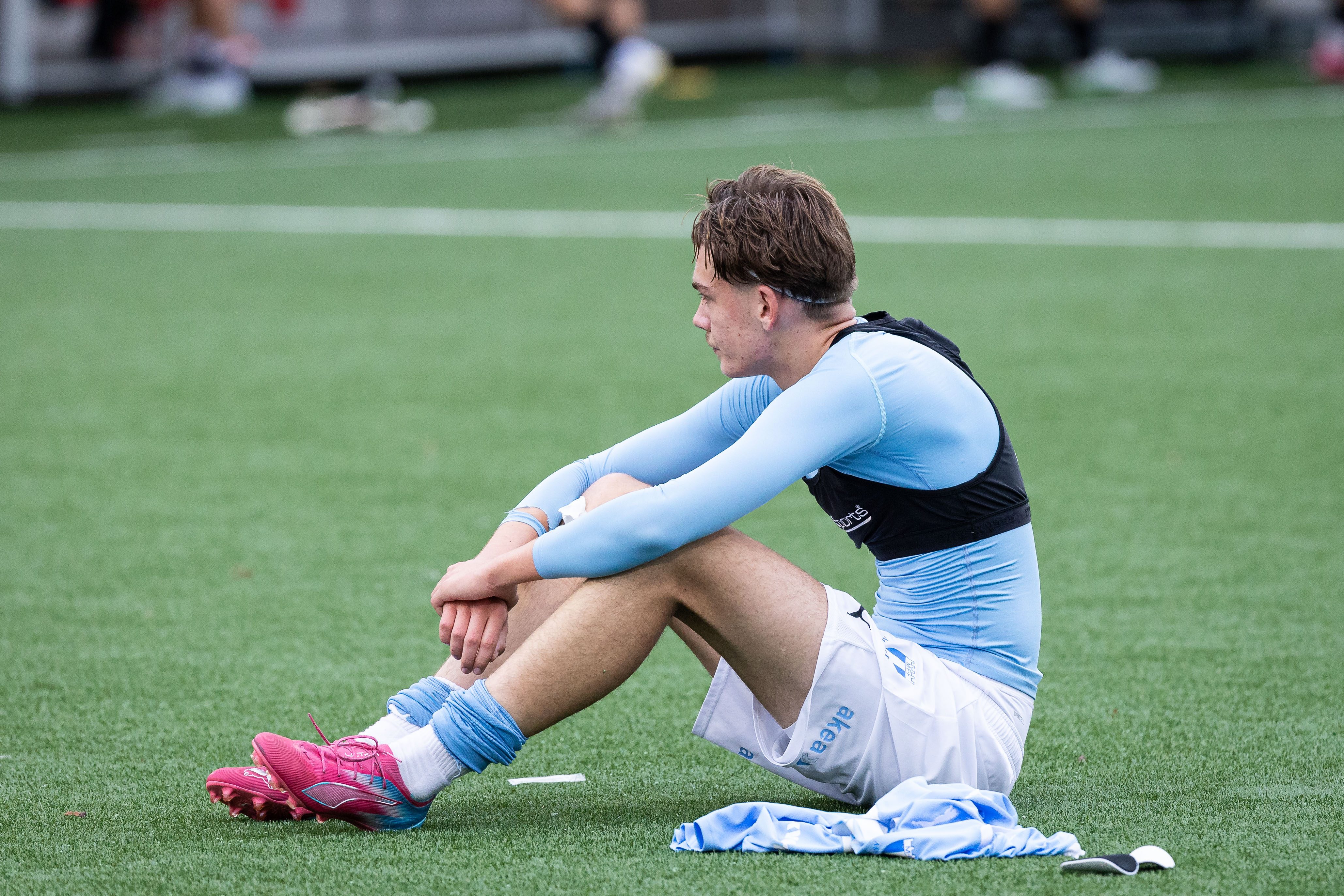 Uppgifter: Allsvenskt intresse för mittbackstalang
