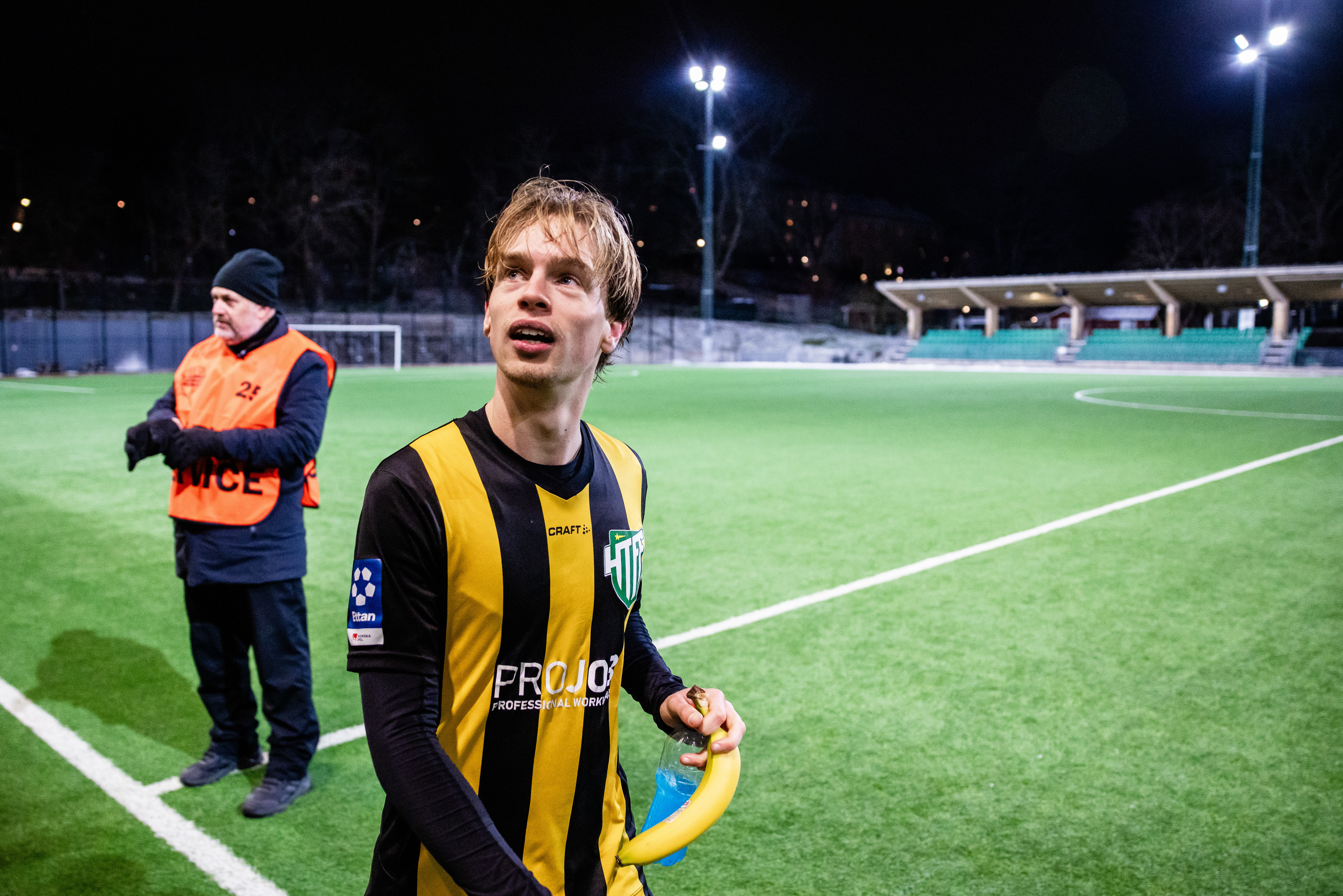 Hammarby lyfter upp Steinke Brånby