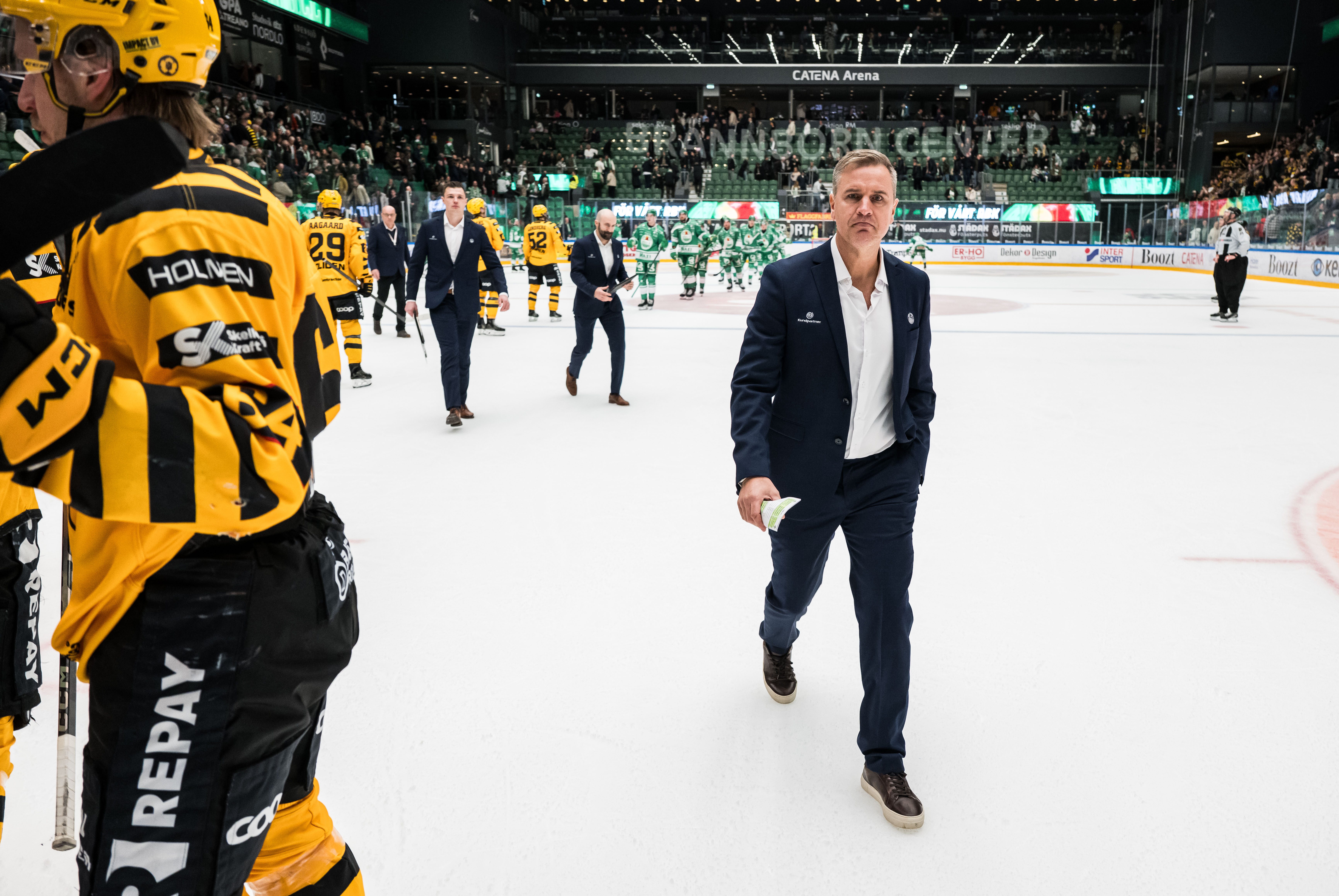 Skellefteå eller Rögle - vem har bäst lag i SM-finalen?