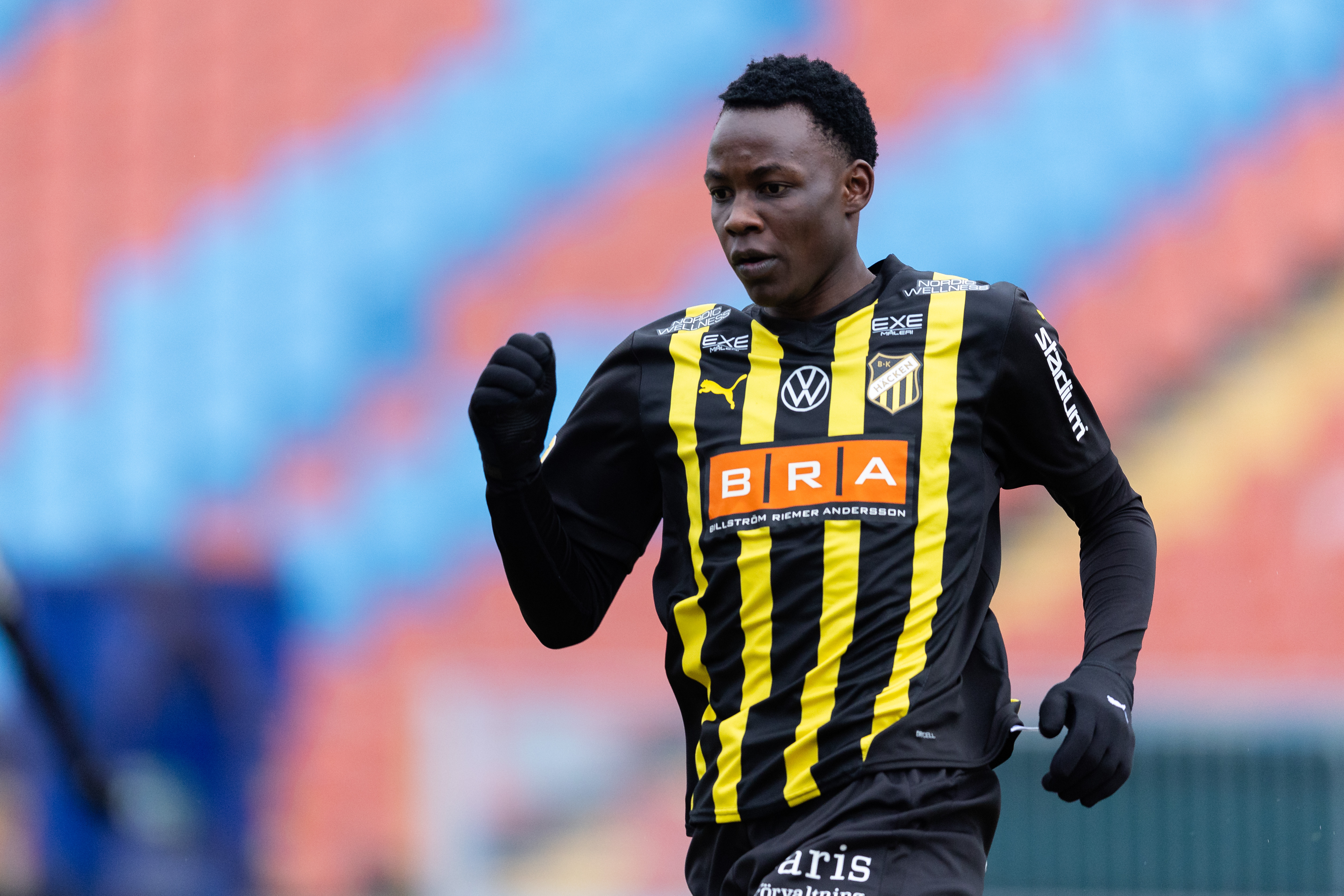 Uppgifter: Häcken på väg att sälja Dembe