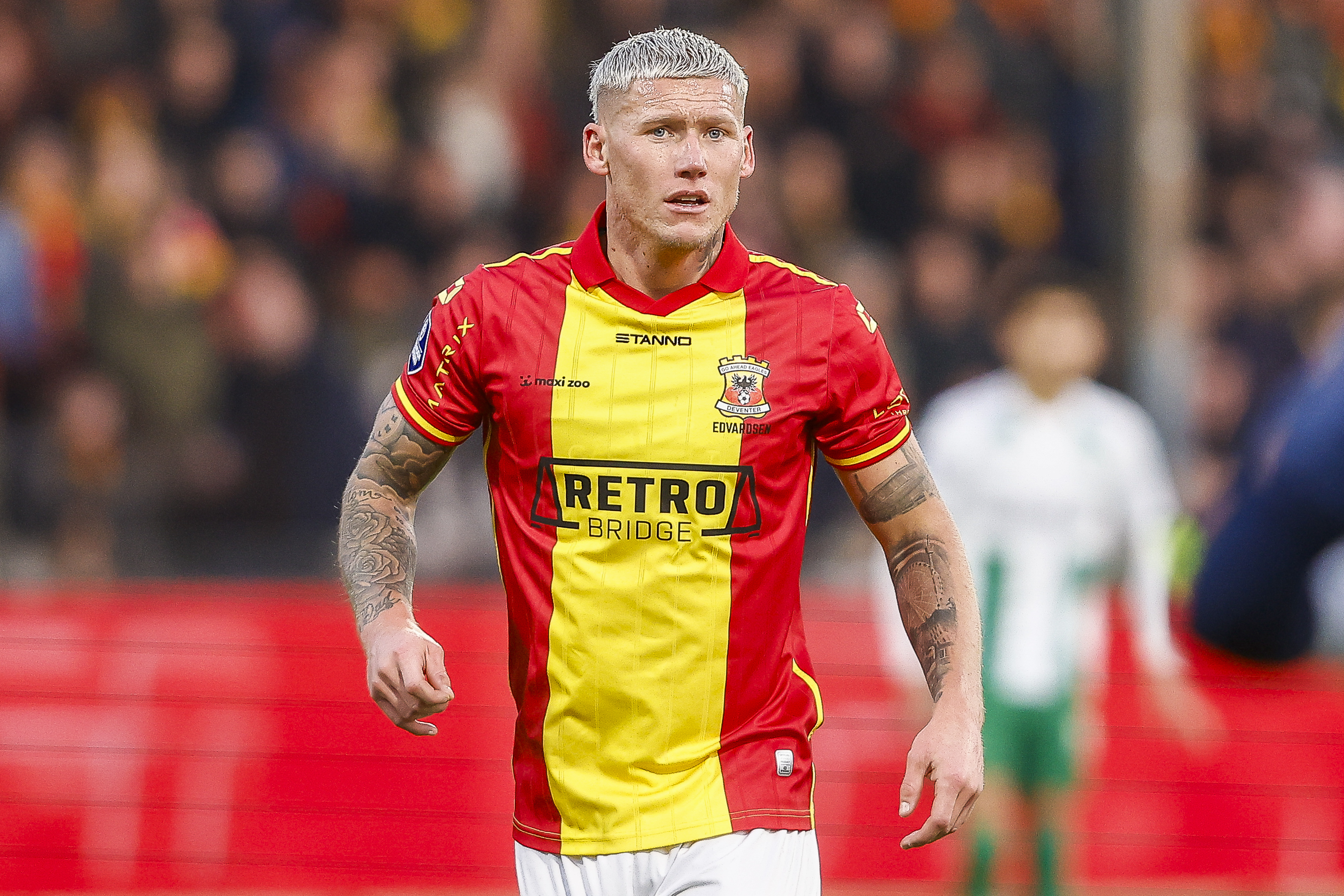 Uppgifter: Storklubben i kontakt med Edvardsen