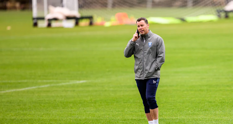 Uppgifter: Storklubbens bud nekat