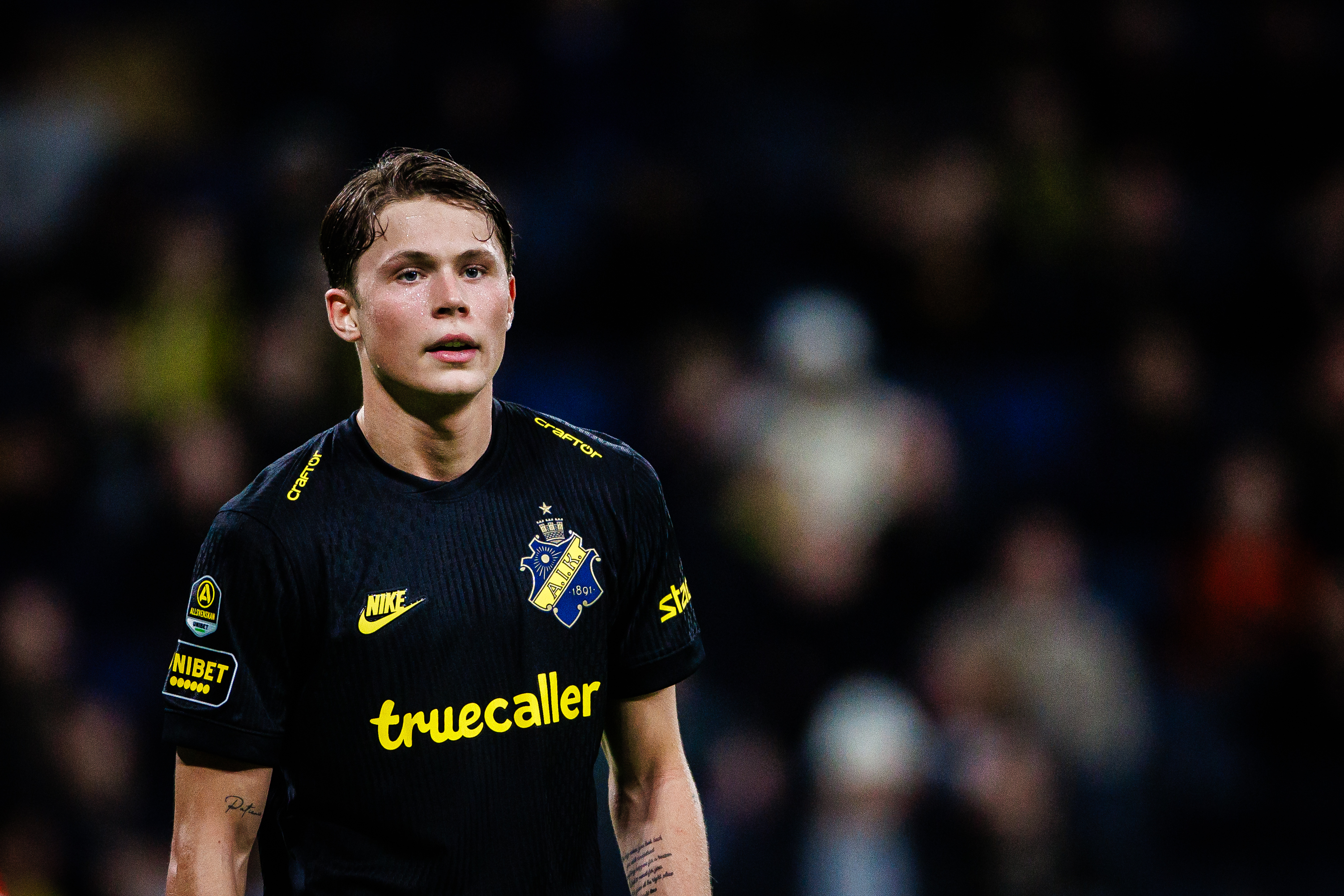 Klart: AIK lånar ut försvarare