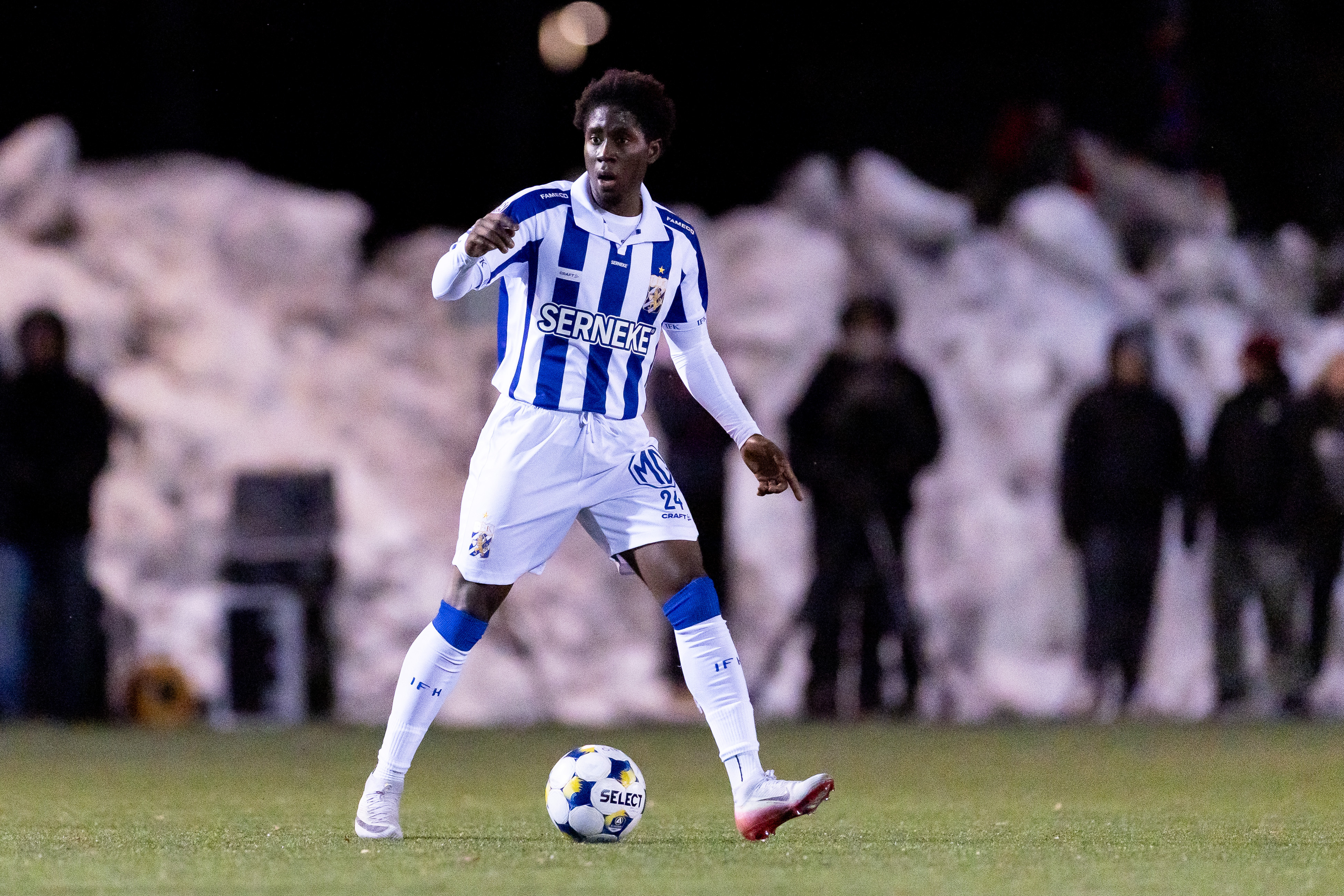 Officiellt: Talangen lämnar Allsvenskan