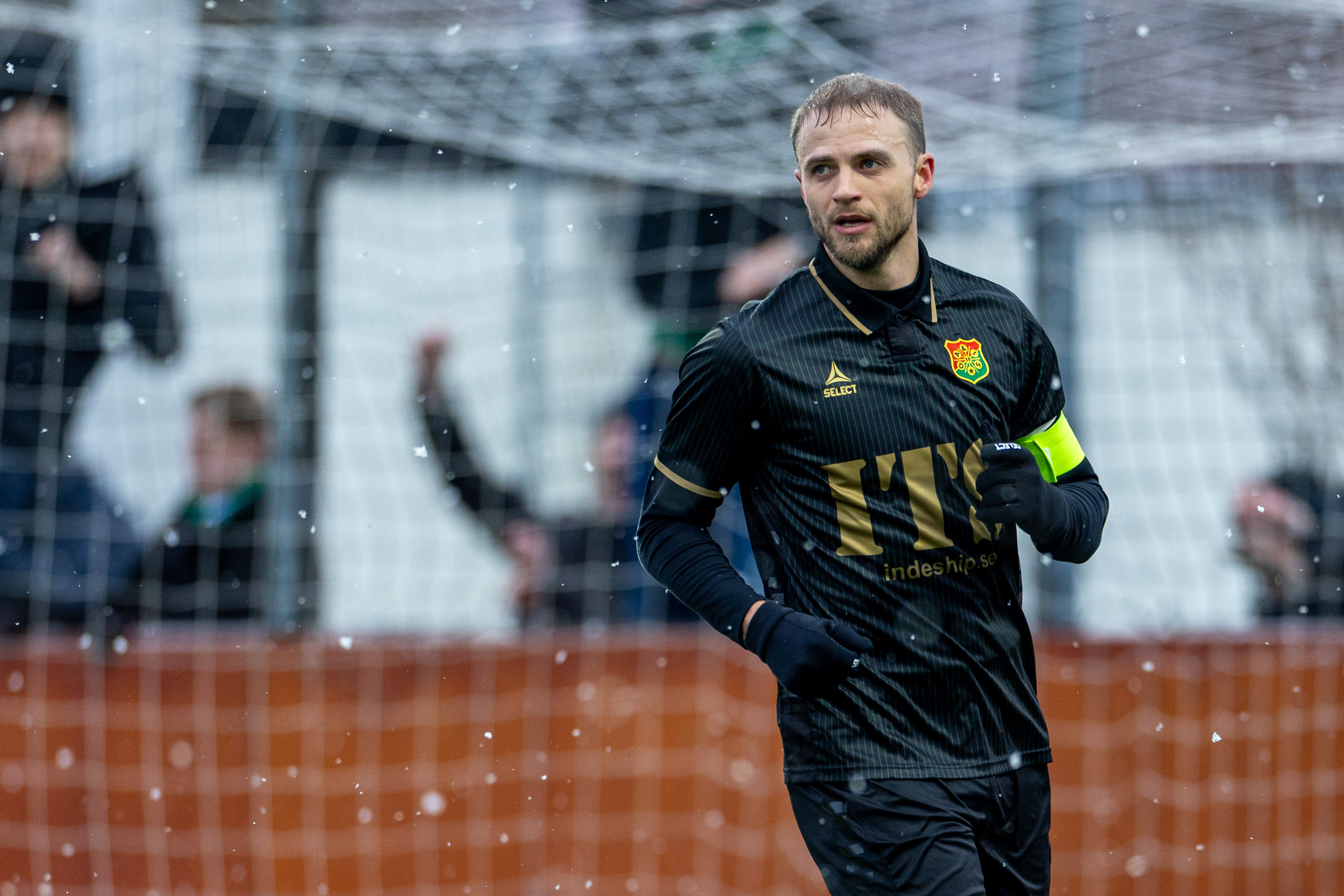 Uppgifter: MFF ute efter Lundgren