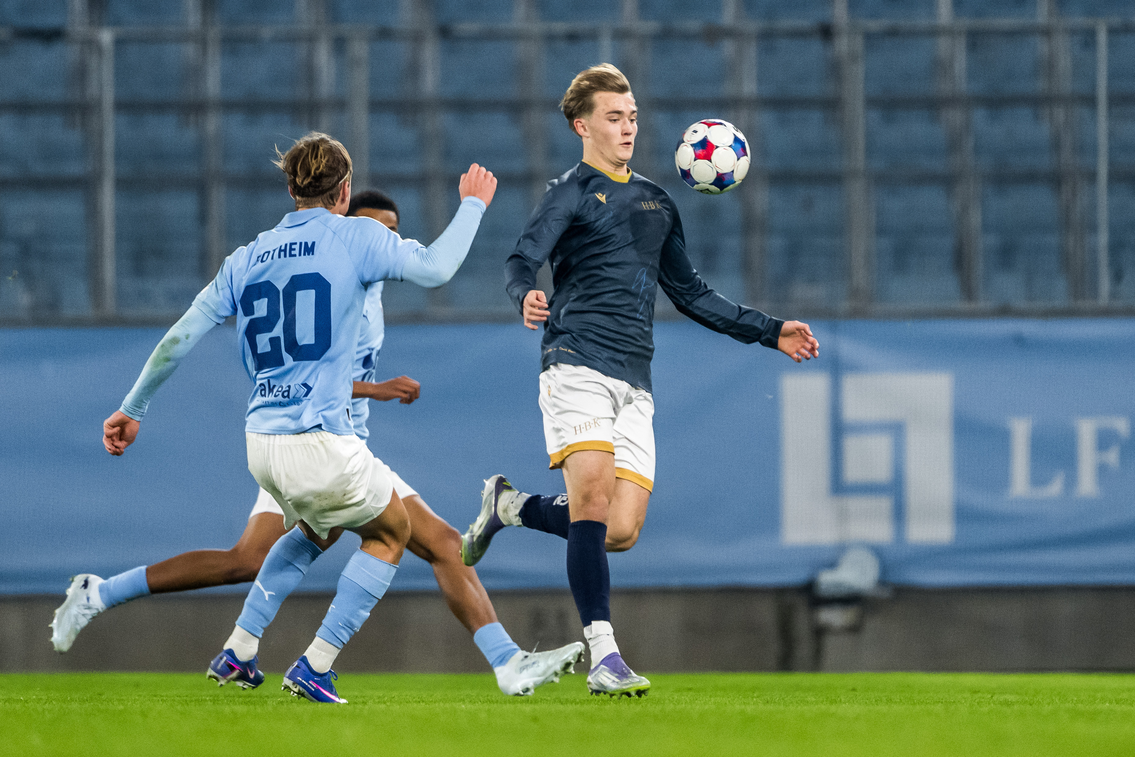 Klart: Talangen förlänger med allsvenska klubben