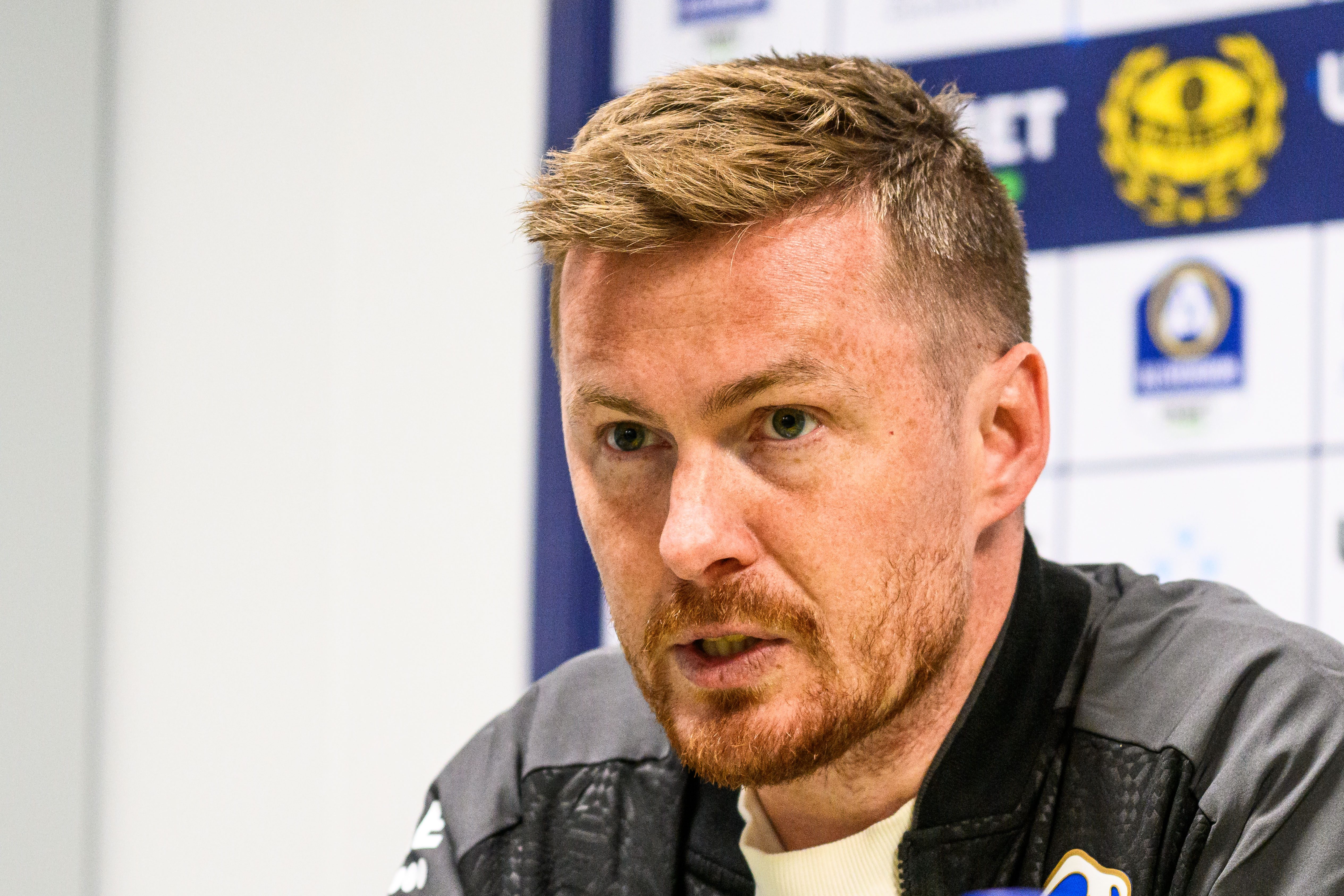 Officiellt: Allsvenska klubben sparkar tränaren