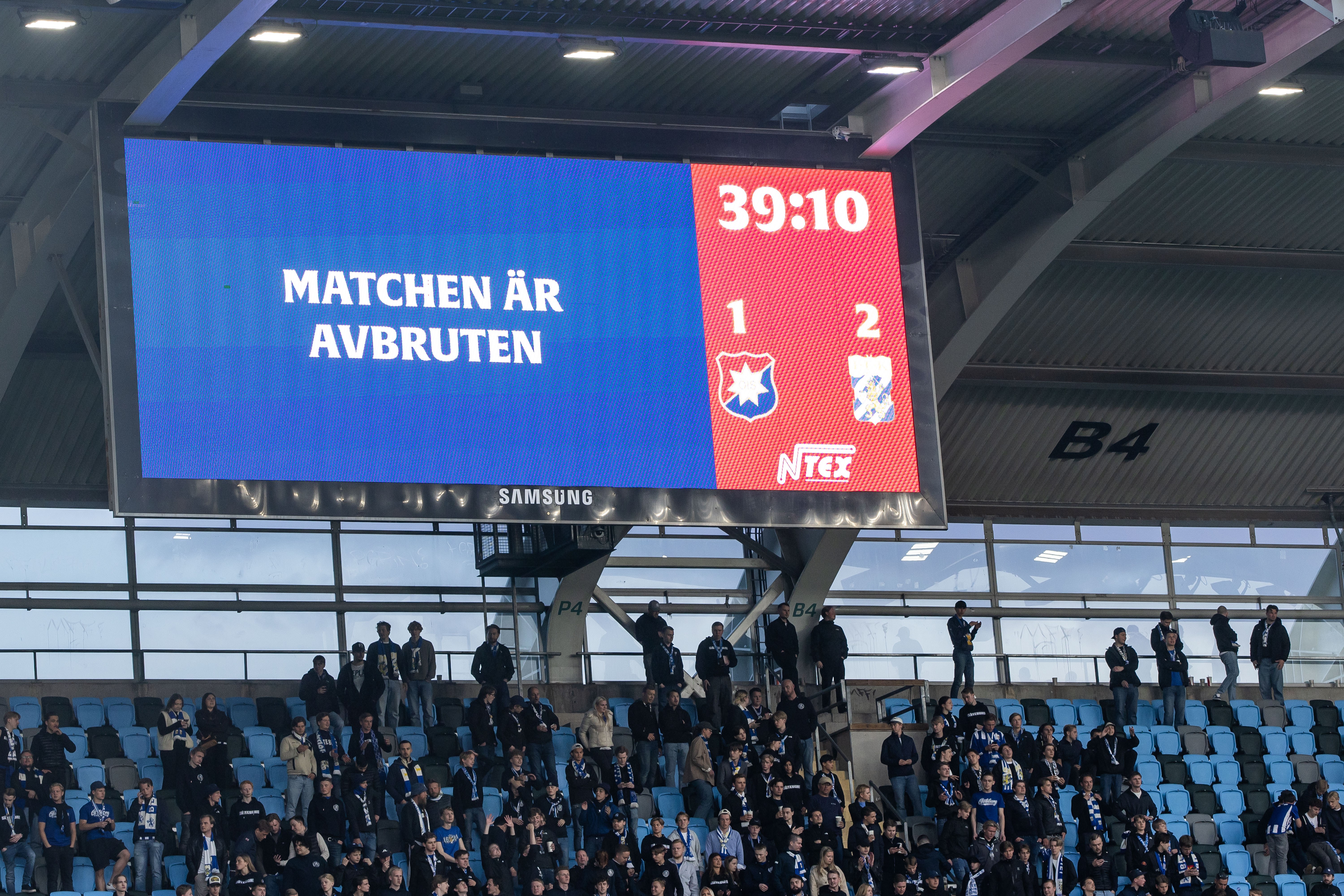 Göteborgsderbyt mellan Örgryte och IFK Göteborg avbröts - spelas vidare i eftermiddag